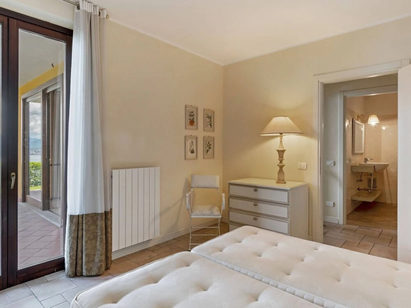 Residential Complex With Panoramic Views and Pool