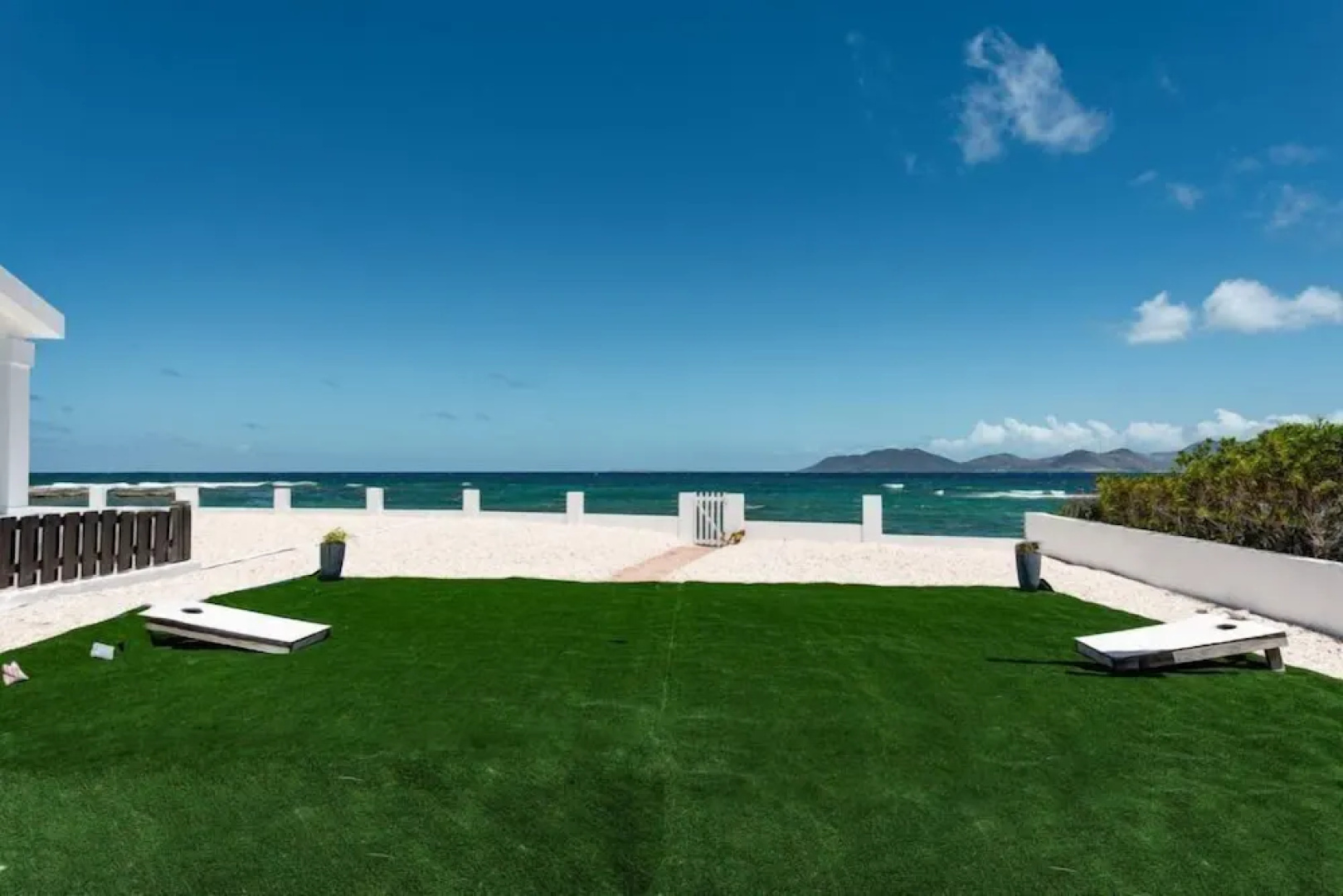 Villa Pelican Bay