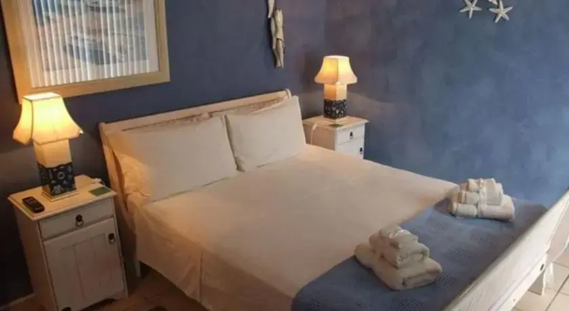 3ColoursBlue Guest House