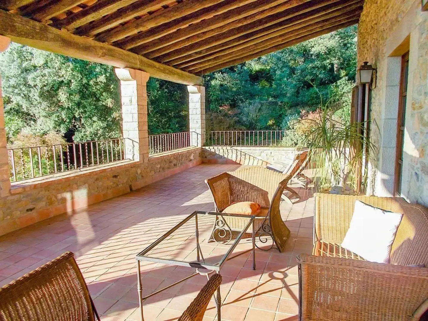 Completely Renovated Stone Farmhouse for 8 With Private Swimming Pool