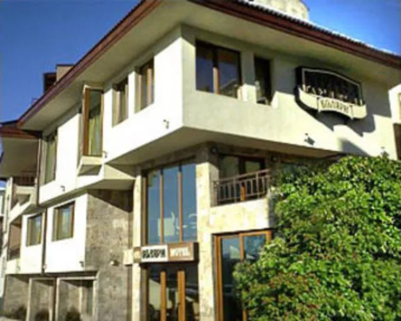 Boliari Hotel