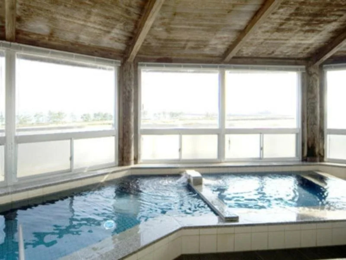 Nest West Garden Tosa Hotel