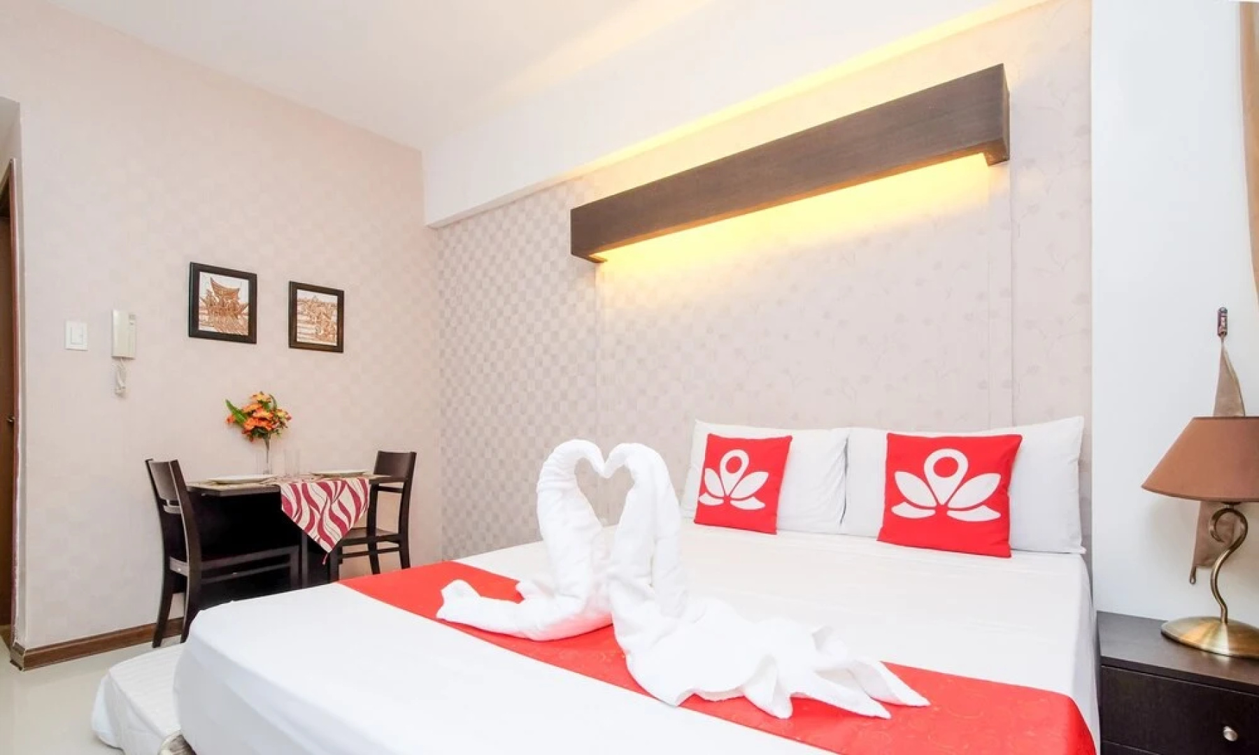 ZEN Rooms Sunshine City Suites