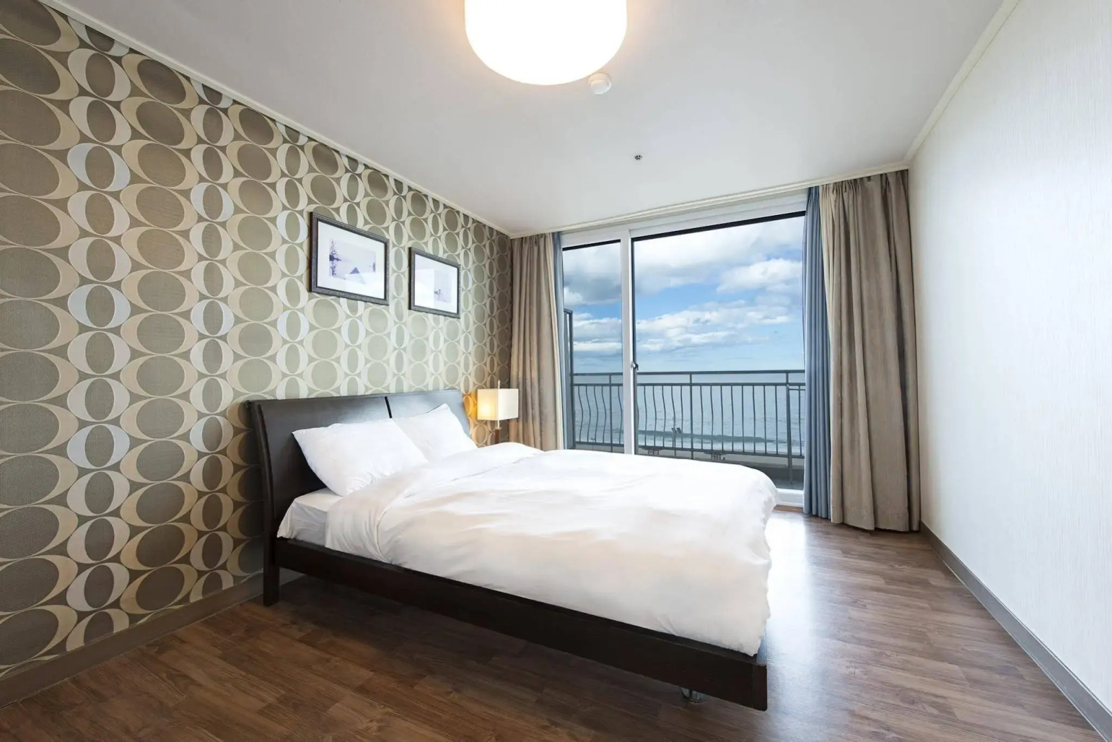 Kensington Resort Seorak Beach