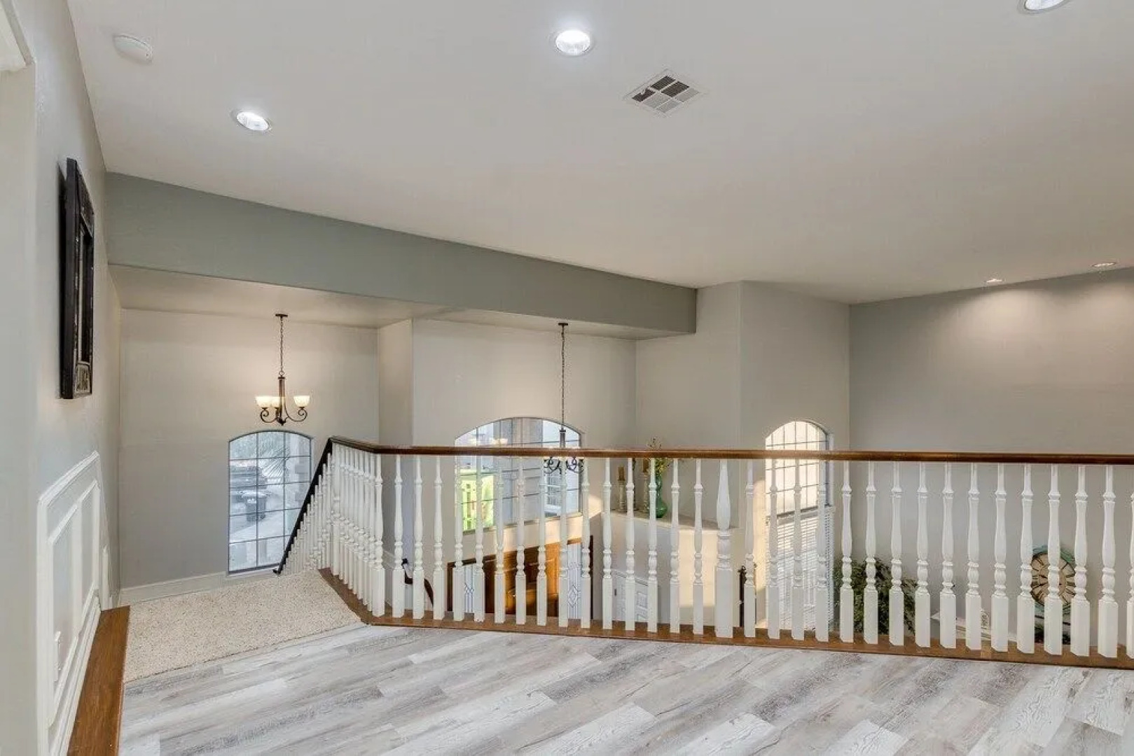 Stunning Waterfront Paradise! Sleeps 16! Heated Pool/Spa and Lots of Fun! by RedAwning