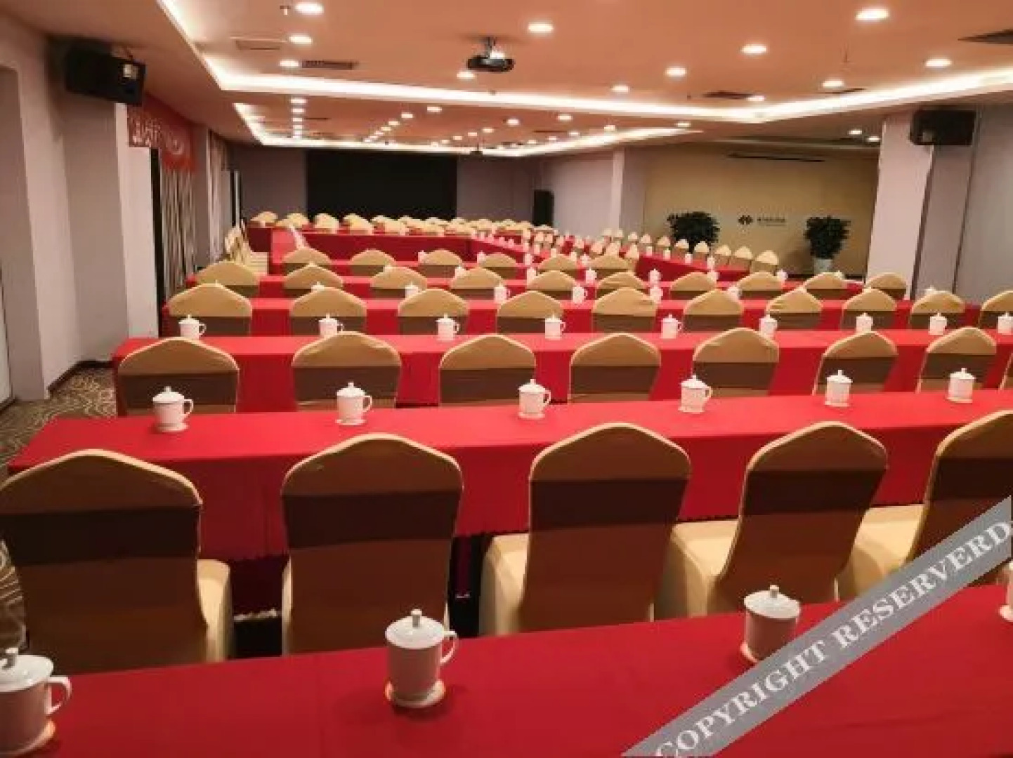 Xiongfei Jinxiu Garden Hotel