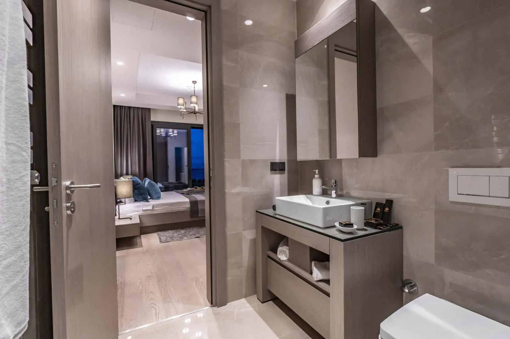 Red Rock Hotel & Suites by Selvese