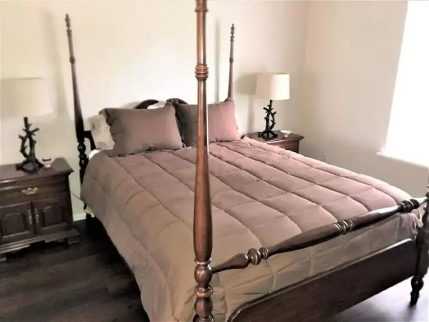 Village 1 Bedroom Condo by RedAwning