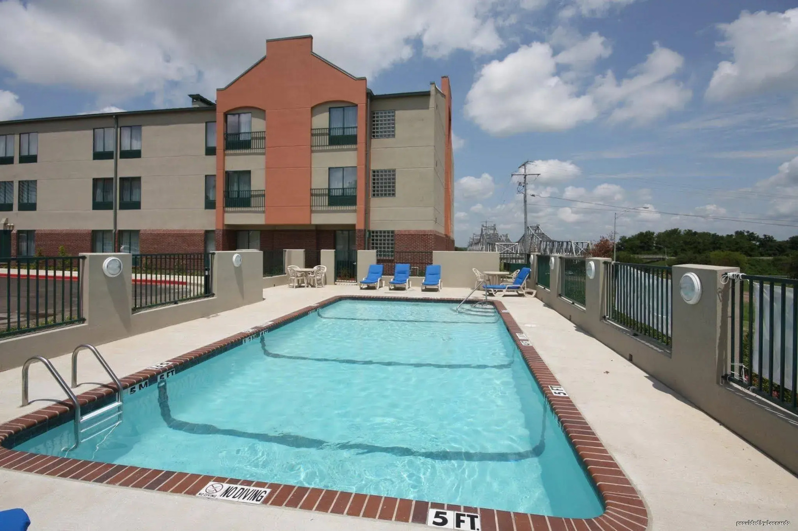 Super 8 By Wyndham Natchez