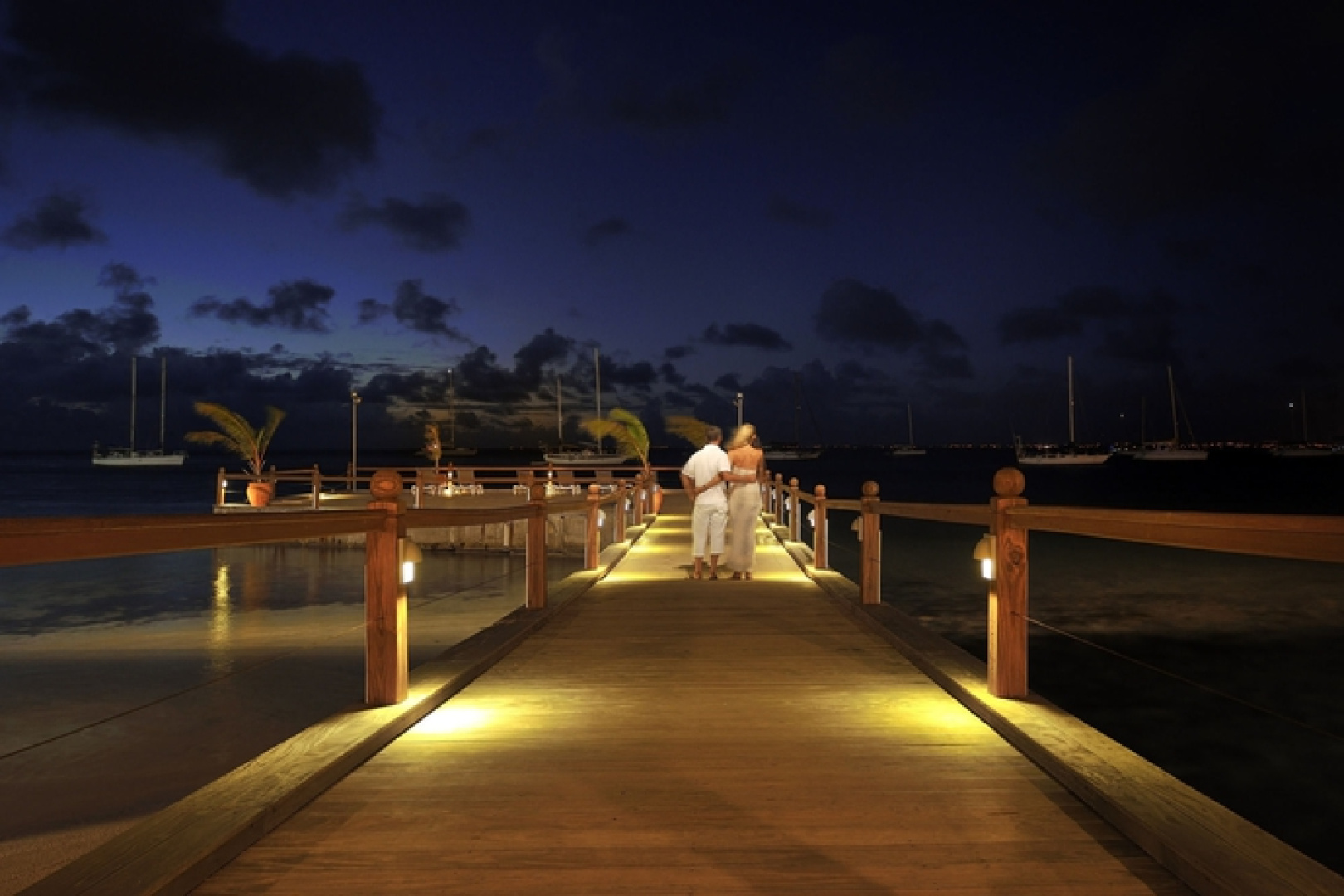 Le Beach Hotel