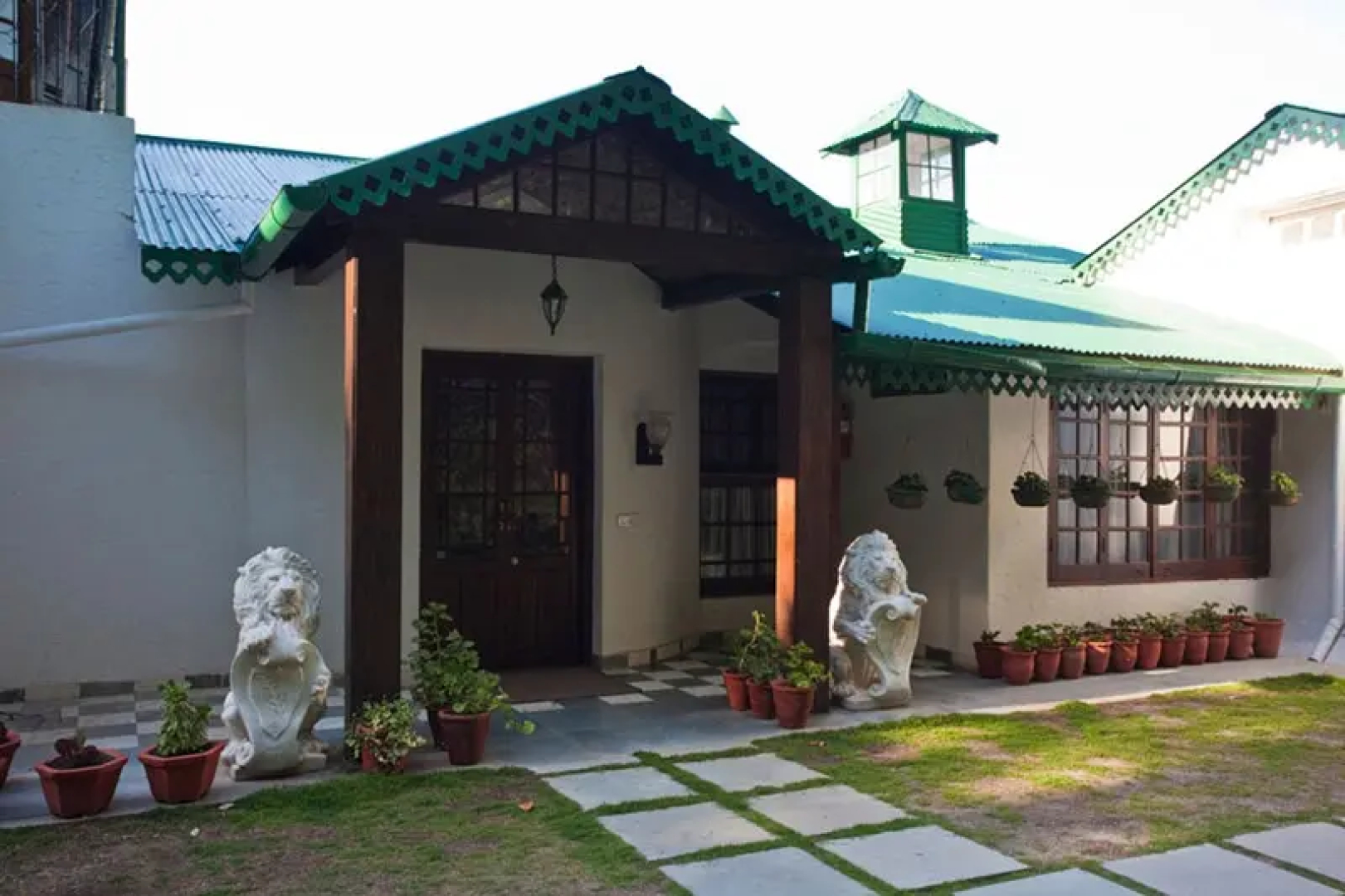 The Amber - Vermont Estate