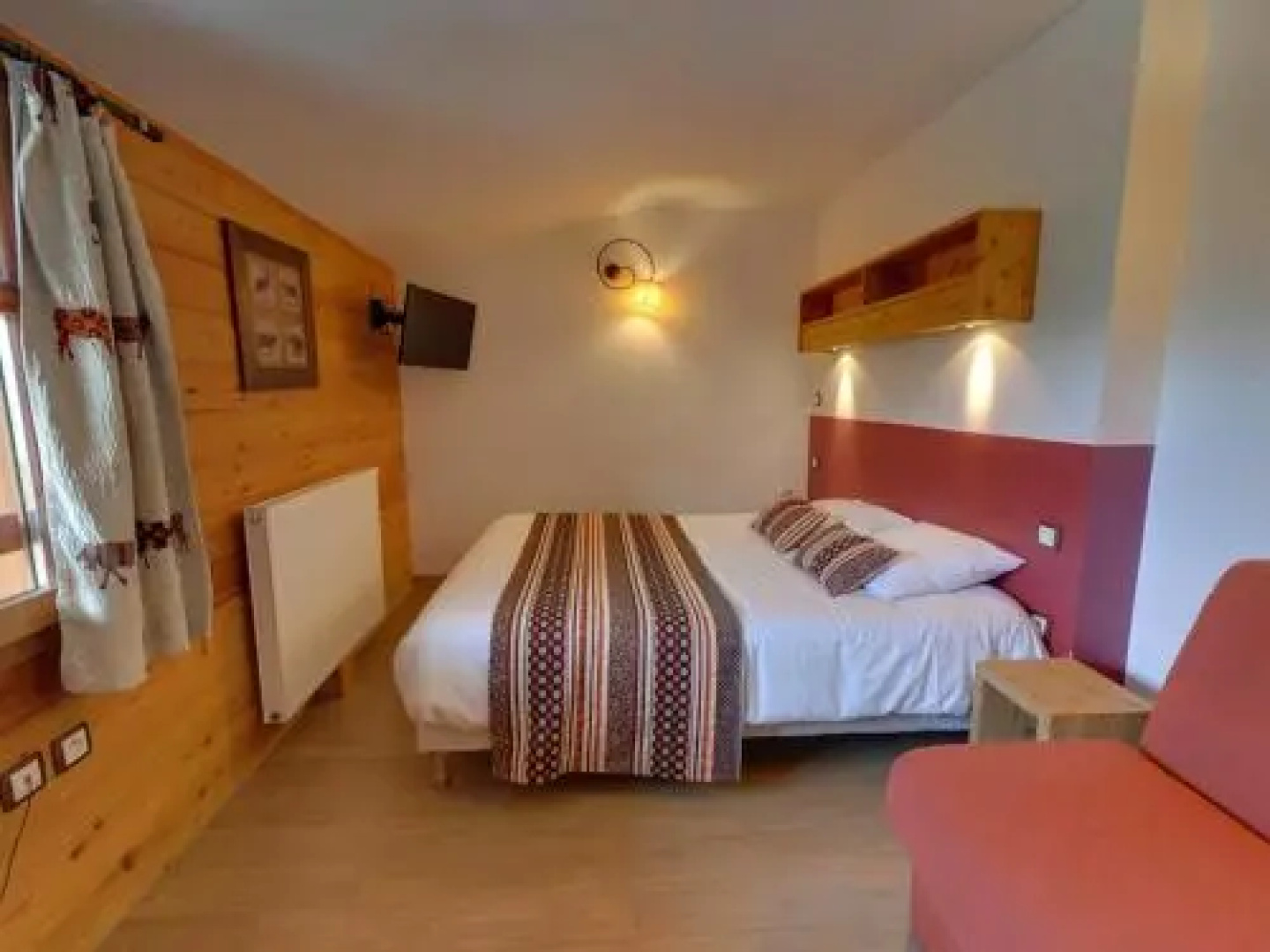 Logis Hotel Les Peupliers