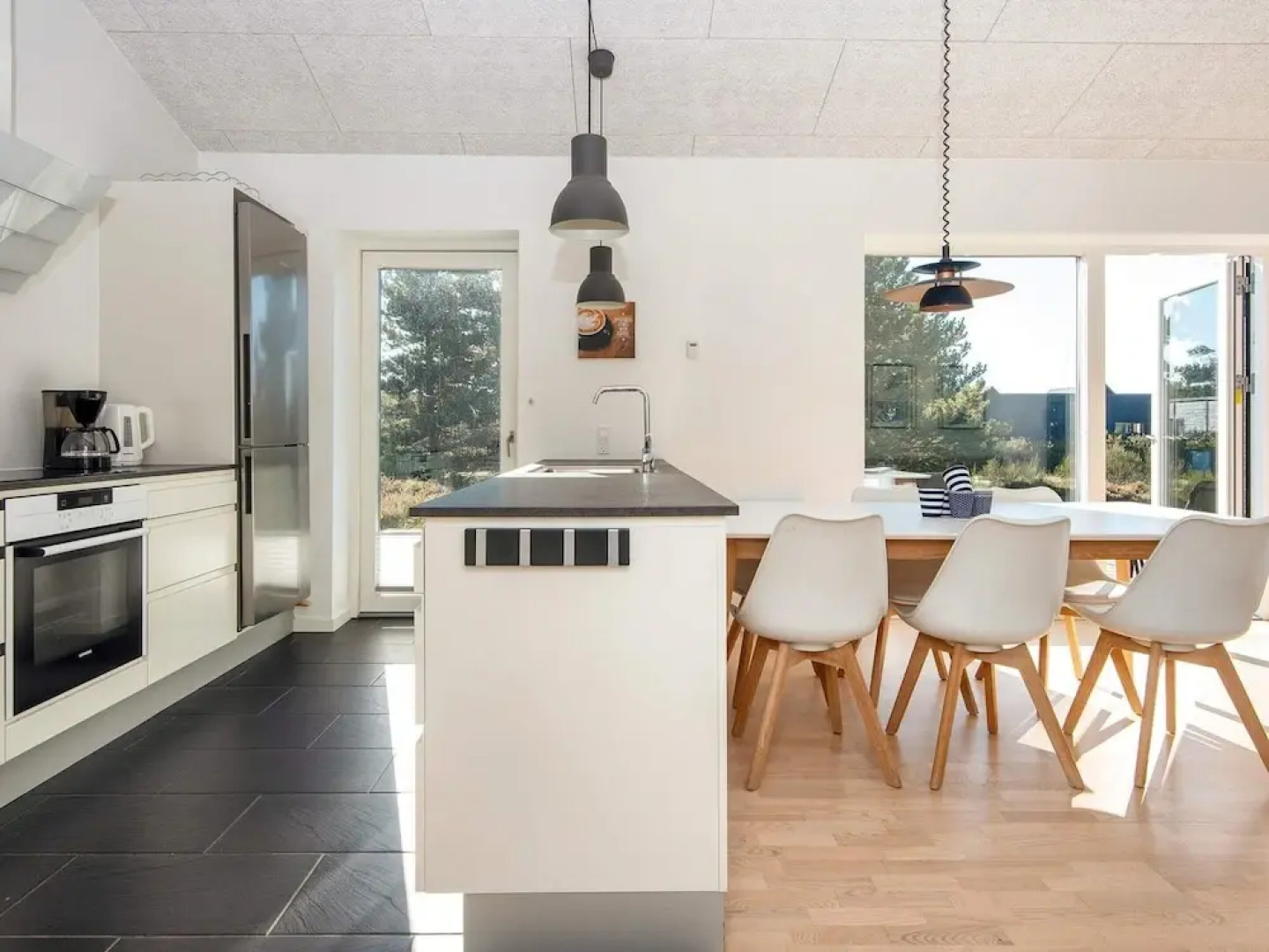 Spacious Holiday Home in Rømø near Sea