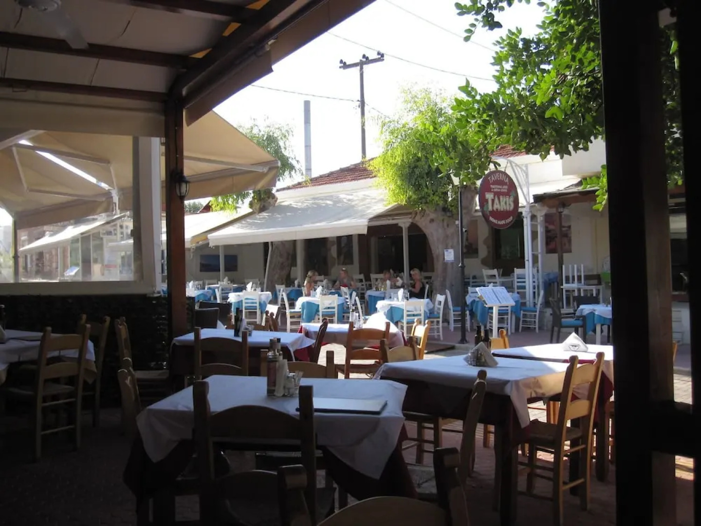 Luxurious Holiday Home in Vamos Plaka With Swimming Pool