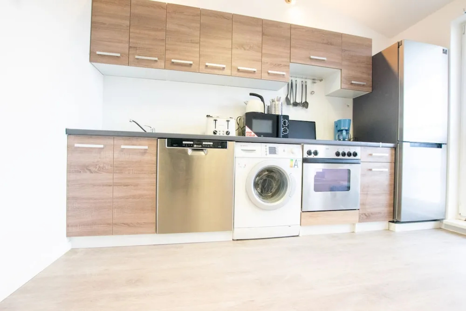 Tolstov-Hotels Airport 3 Room City Apt.