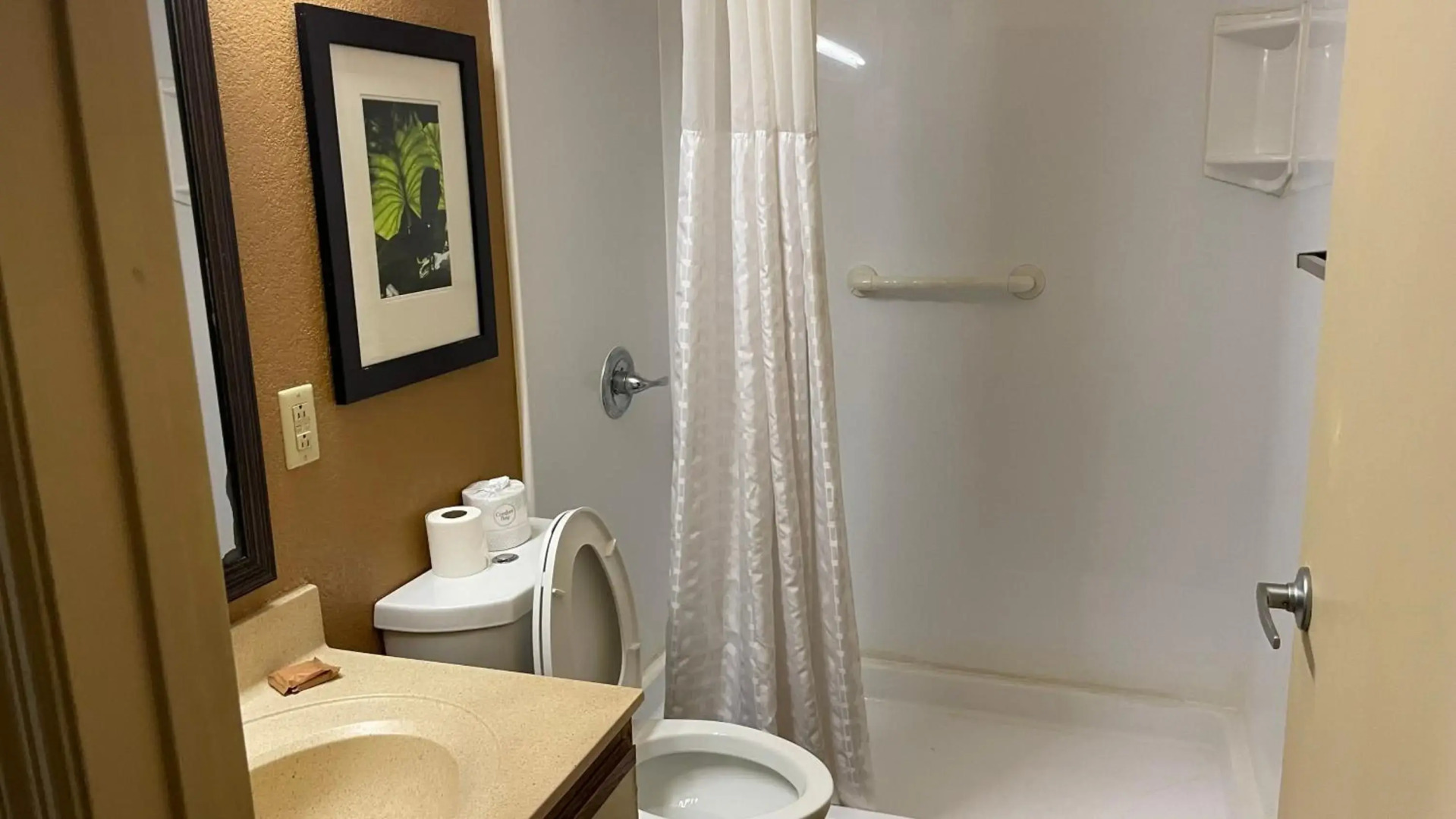 Sonesta Simply Suites Memphis