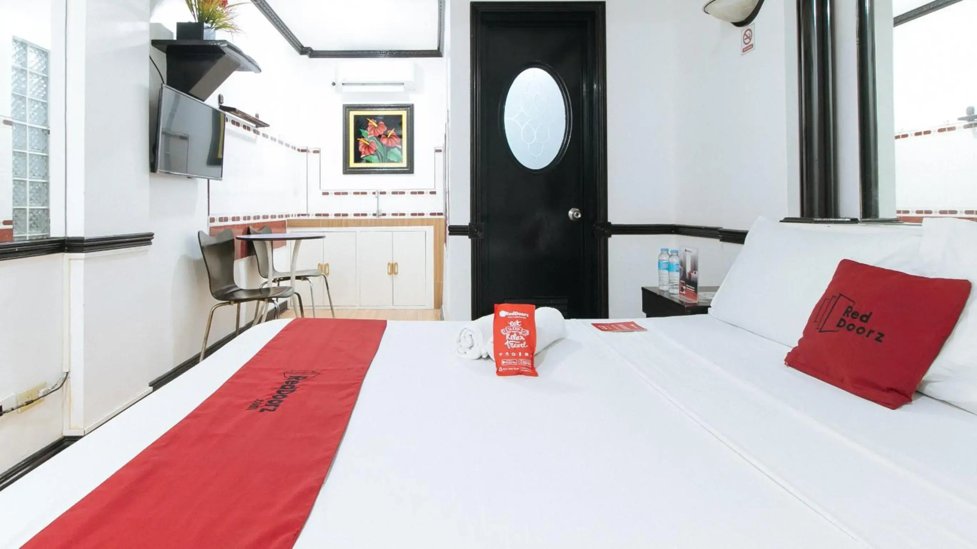 RedDoorz Plus @ Villa Gloria Taguig