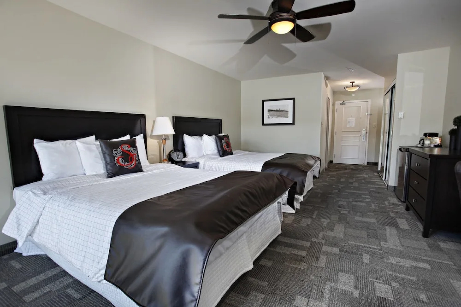 Sportsman's Inn Resort & Marina