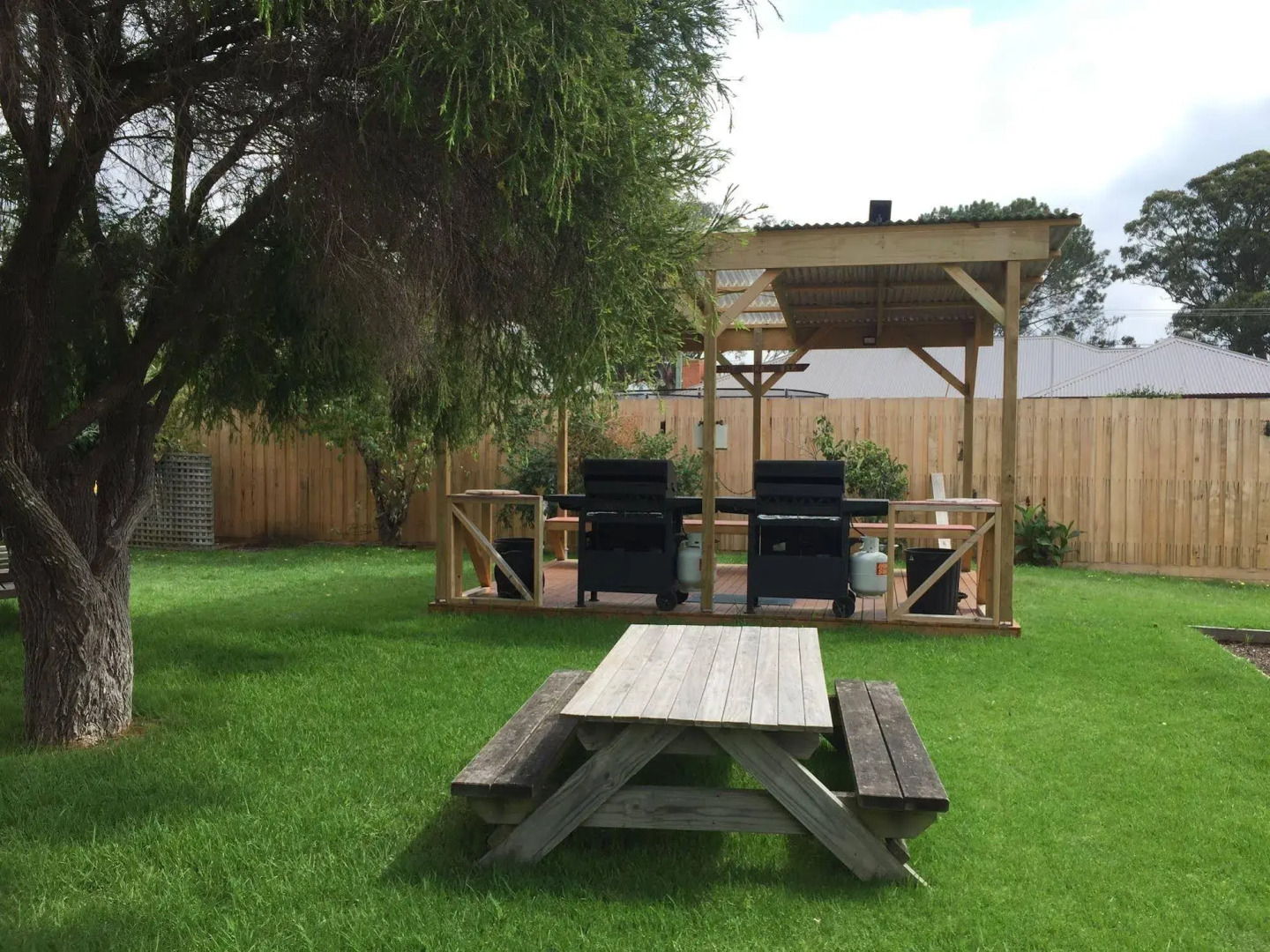 Georges Bay Apartments