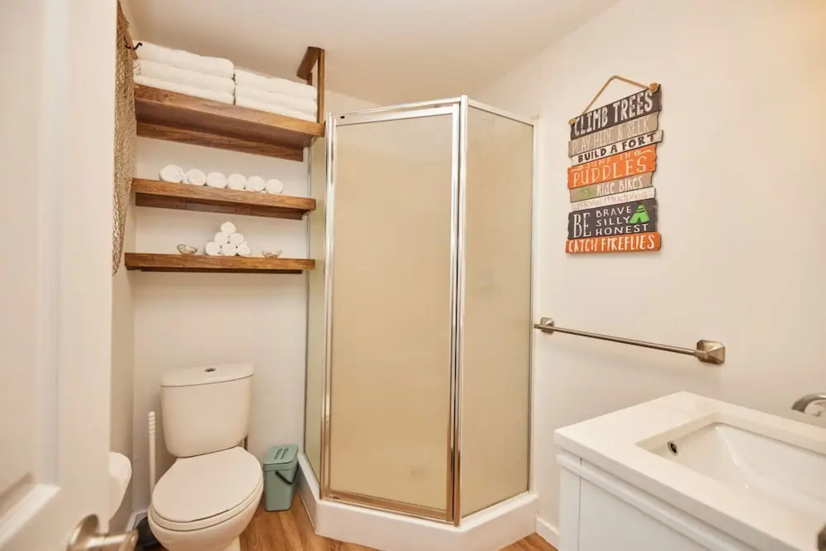 Lake Haven Beach Resort