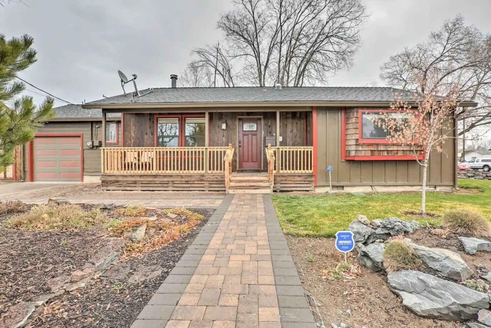 Family-friendly Redmond Getaway: Walk to Dtwn