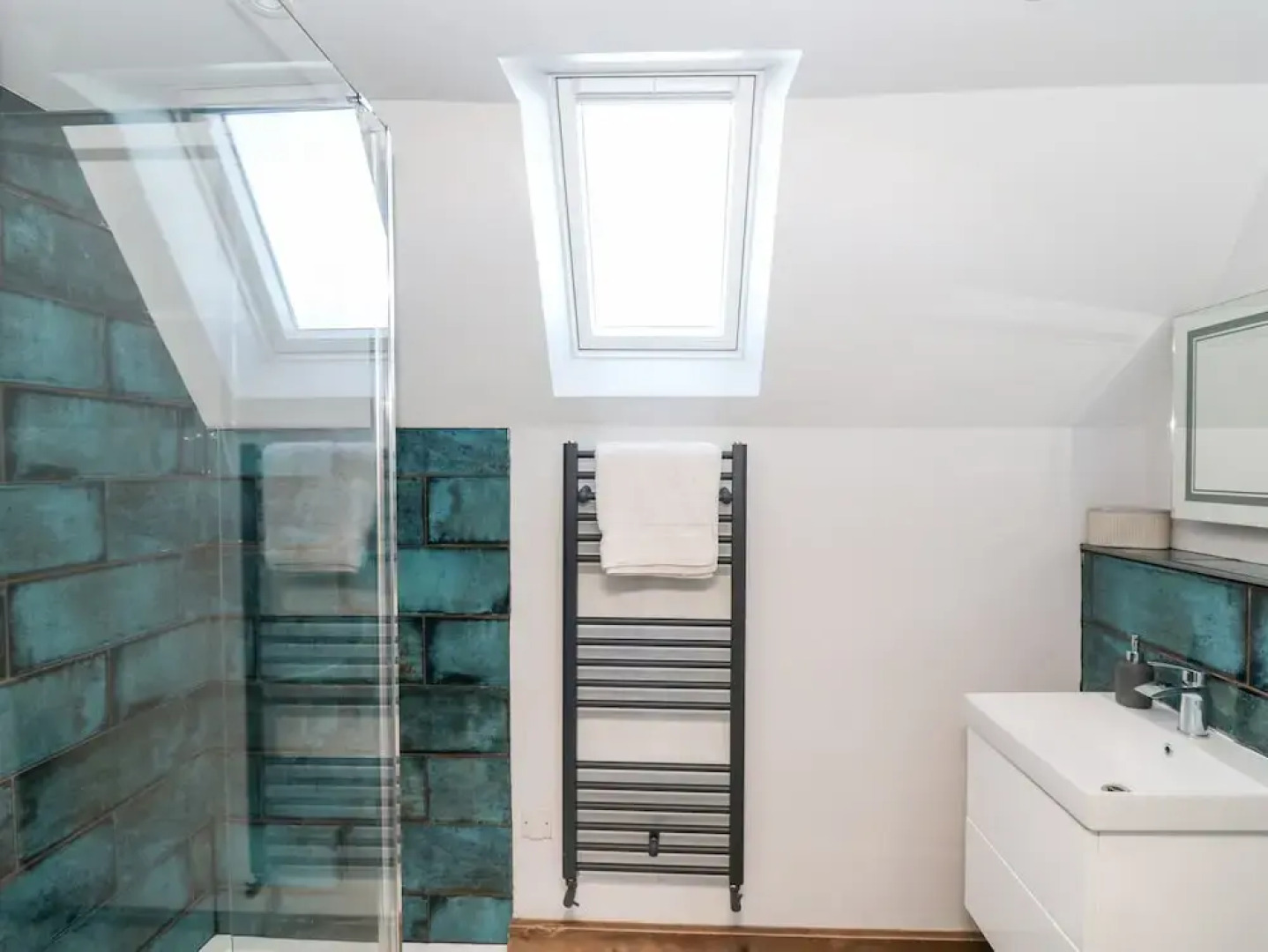 Valley View Hideaway