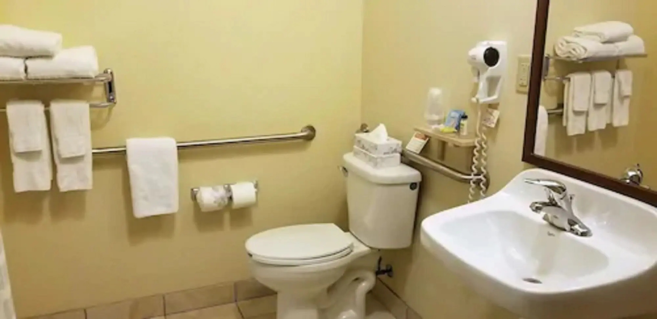 Candlewood Suites Springfield by IHG