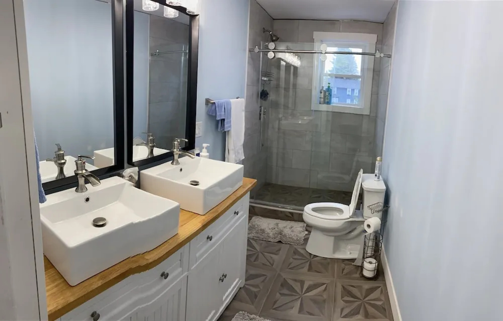 1st Class Rentals The Thurman Munson House