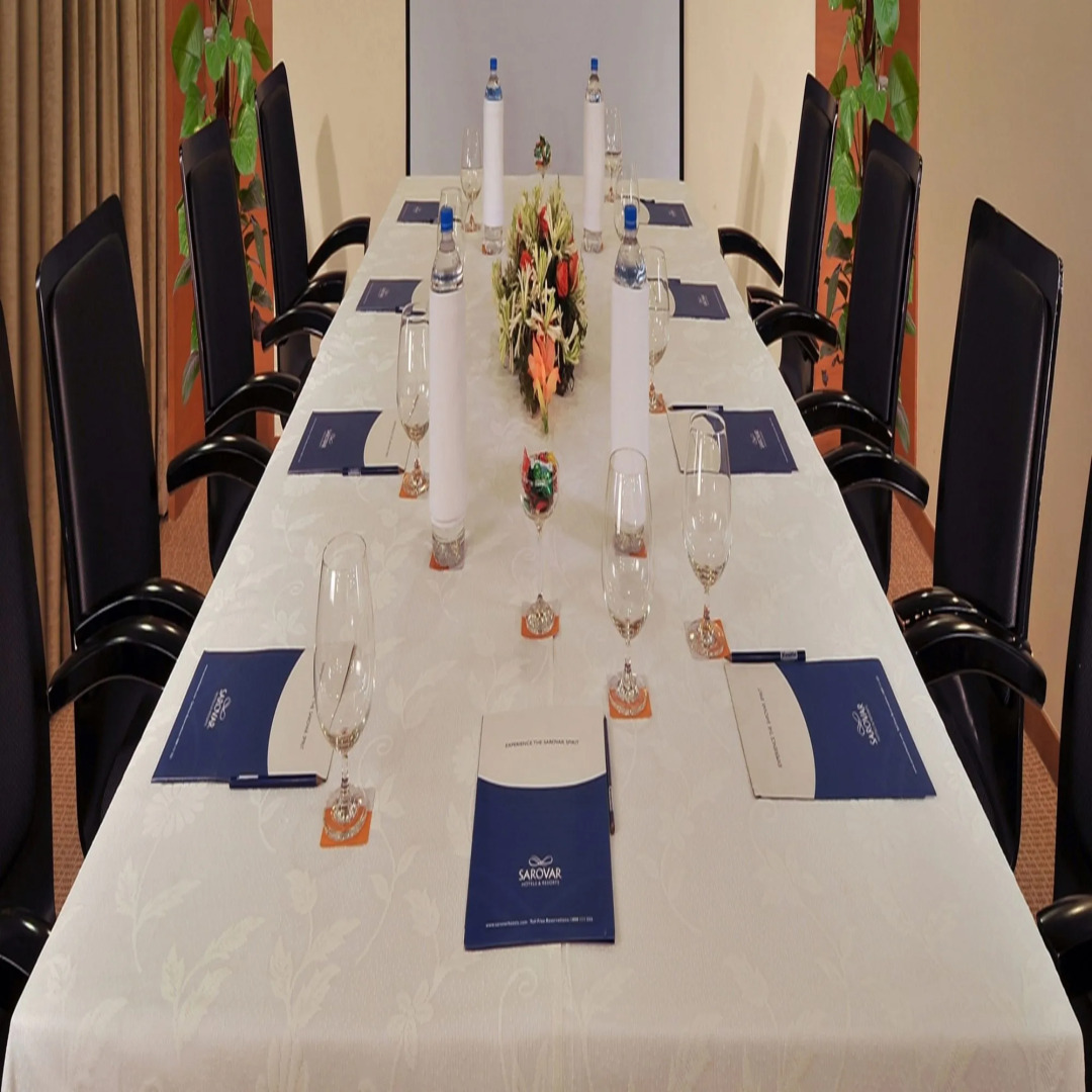 La Place Sarovar Portico, Lucknow