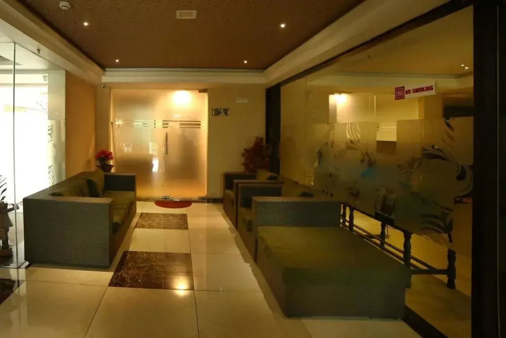 OYO 1566 Hotel Kranthi's Innotel