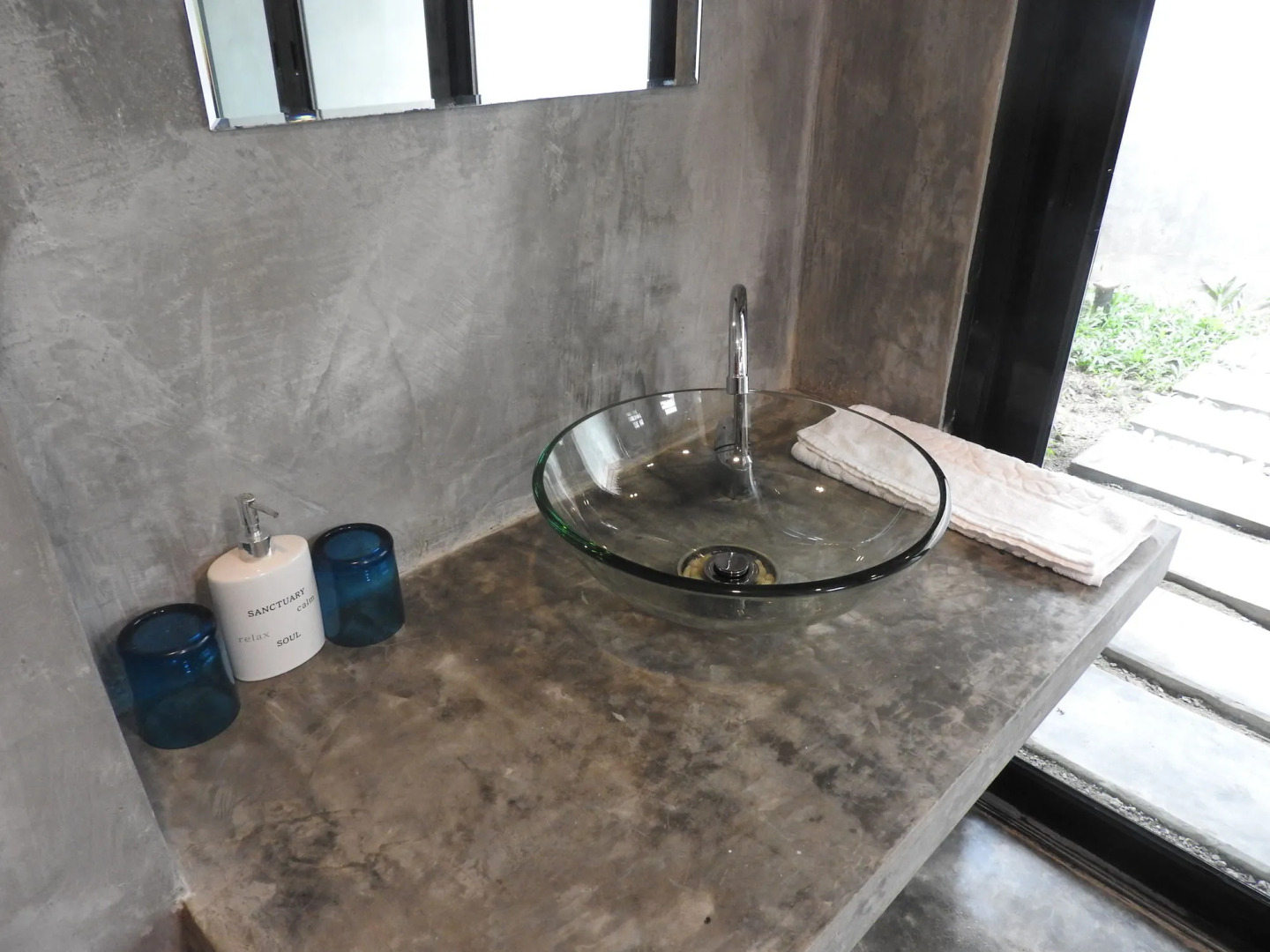 Sanctuary Nam Ngum Beach Resort