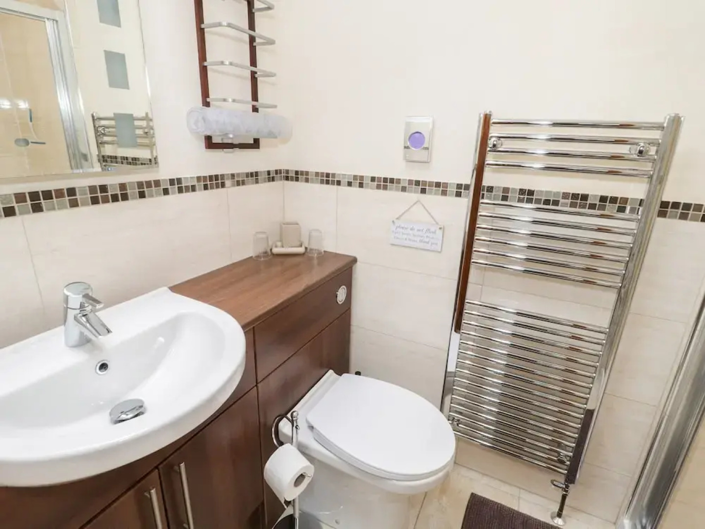 Bryn Derw Holiday Cottage