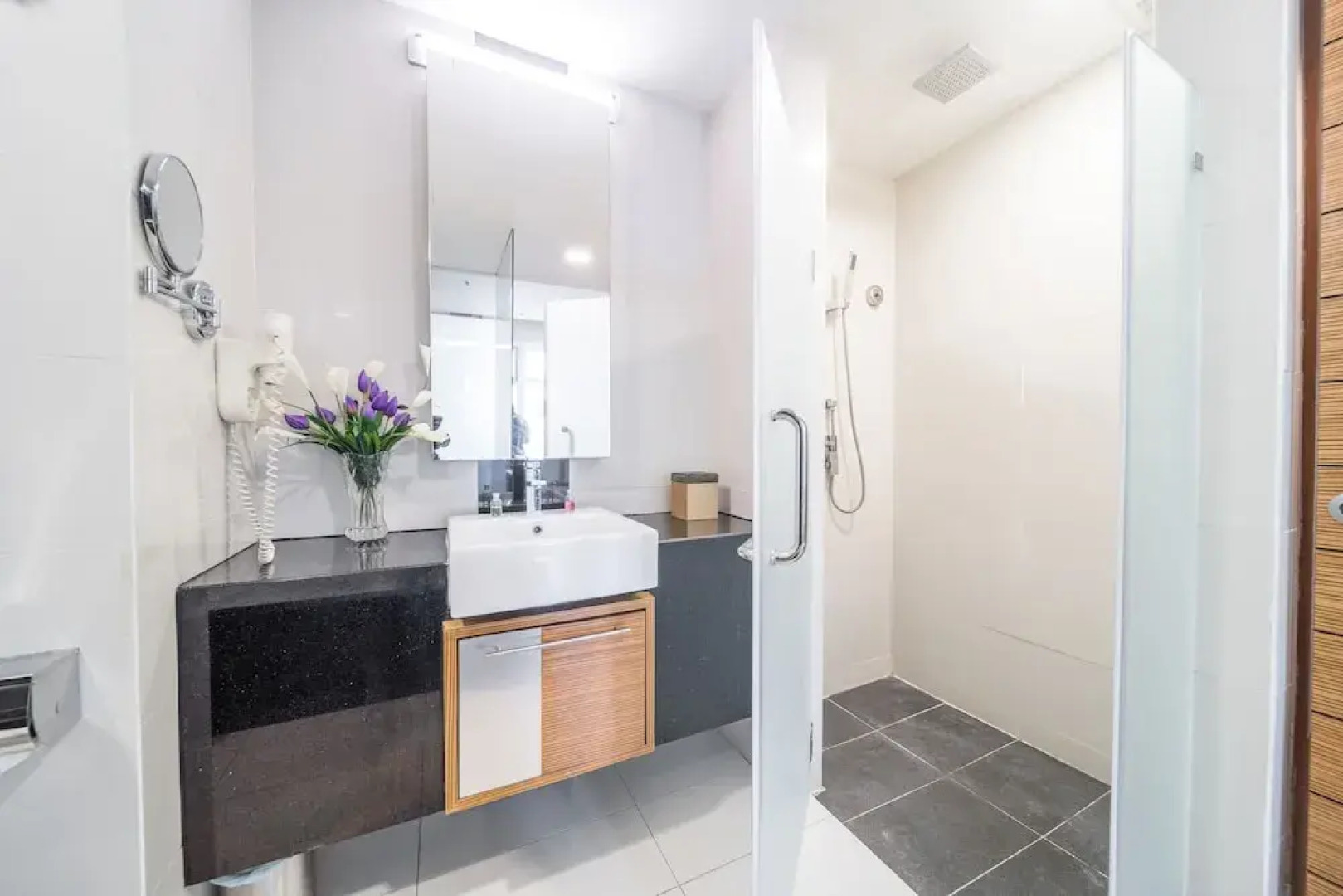 OYO Home 89311 Marvelous 1br Starview