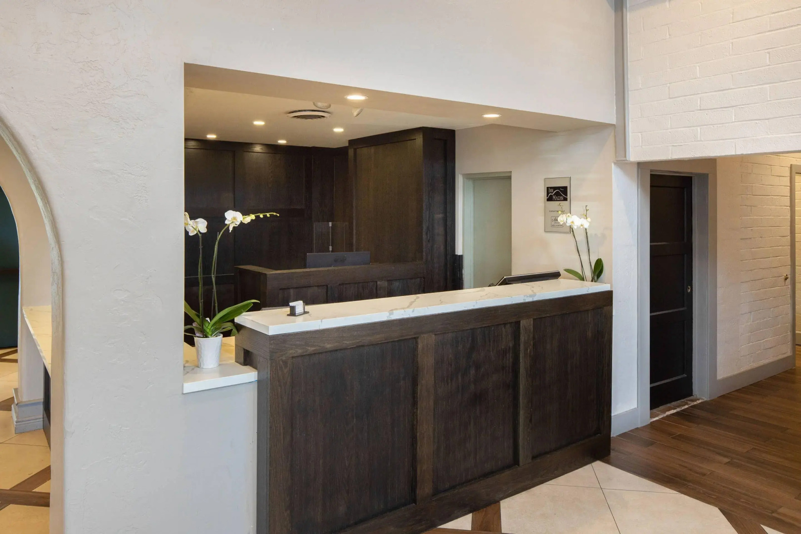 Inn Marin and Suites, an Ascend Collection Hotel