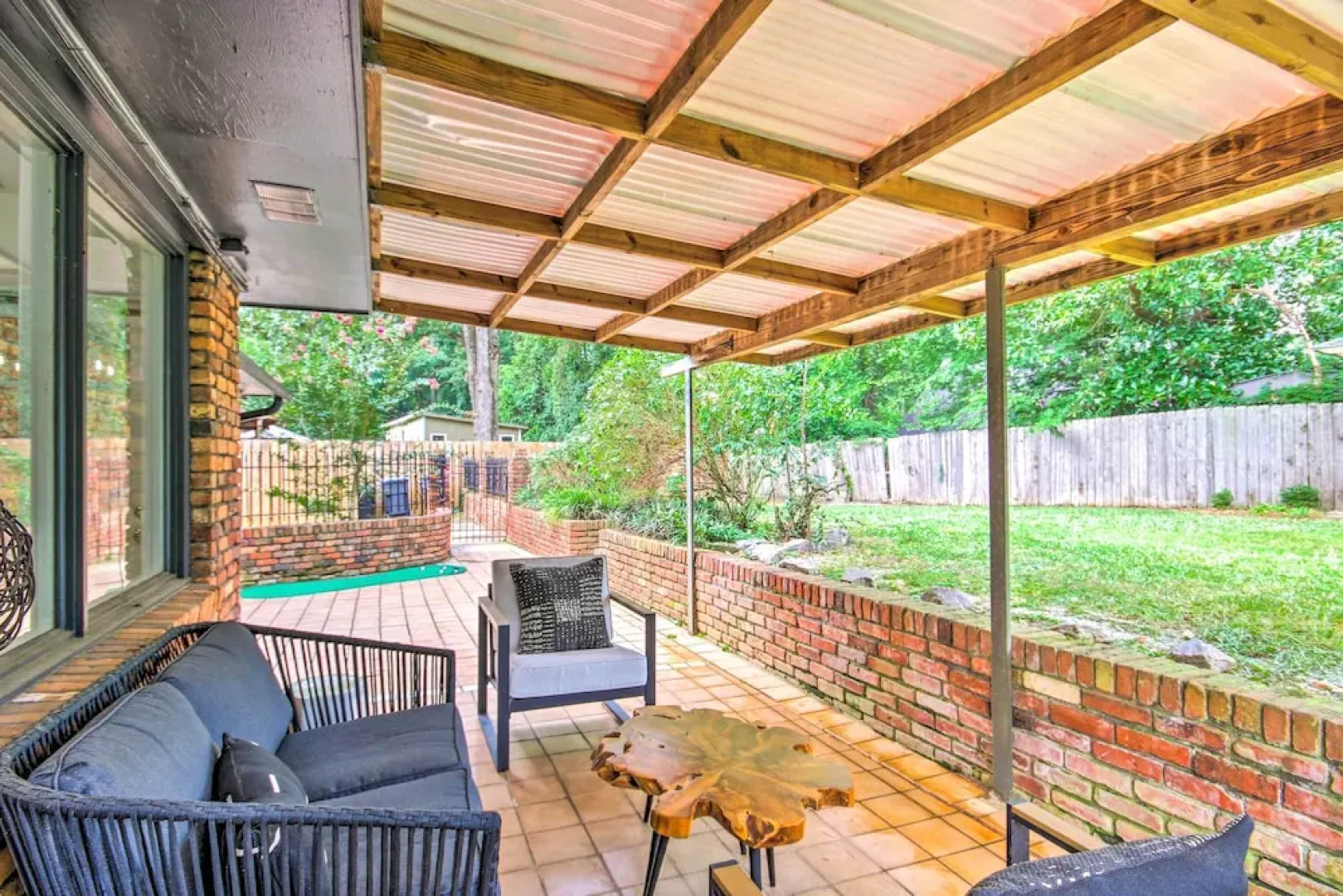 Charming Retreat ~ 1 Mi to Augusta National!