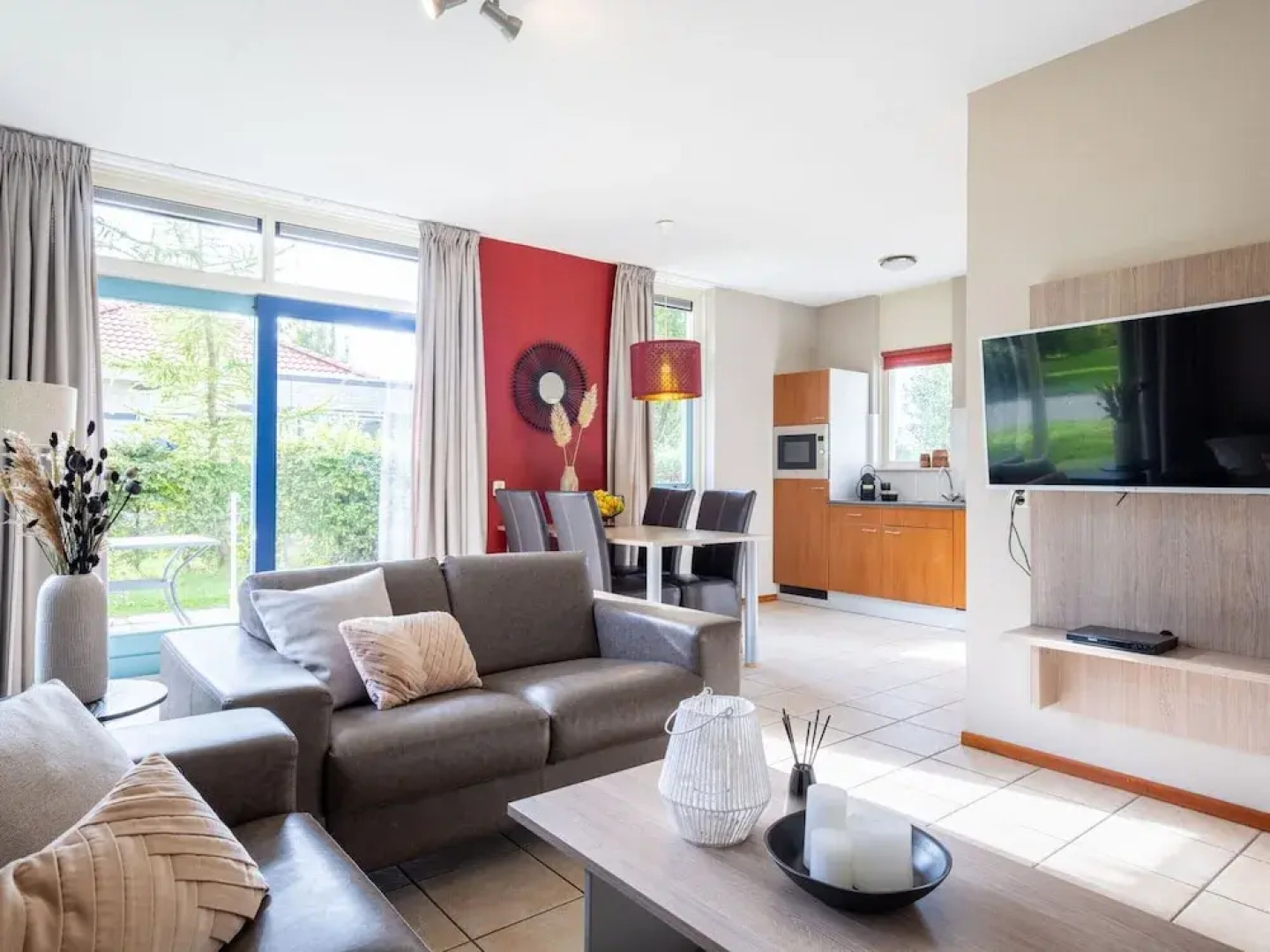 Detached House With Sauna and Whirlpool From Hoorn