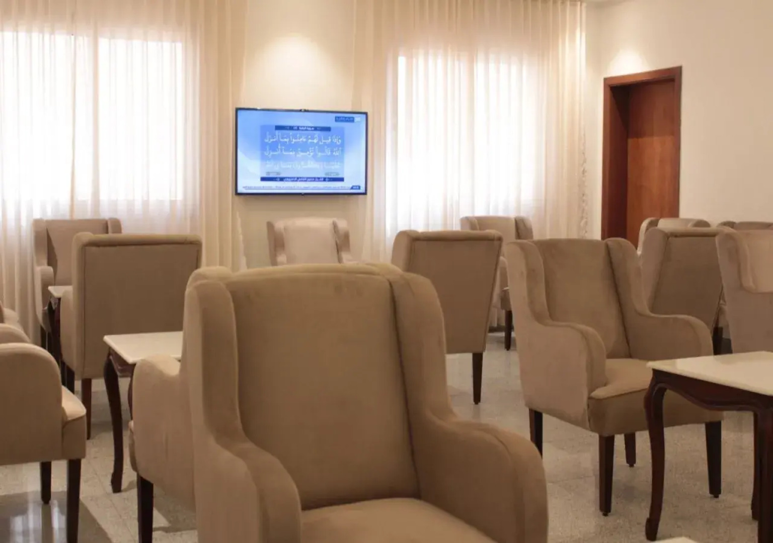 Goot Almasif Furnished Apartments