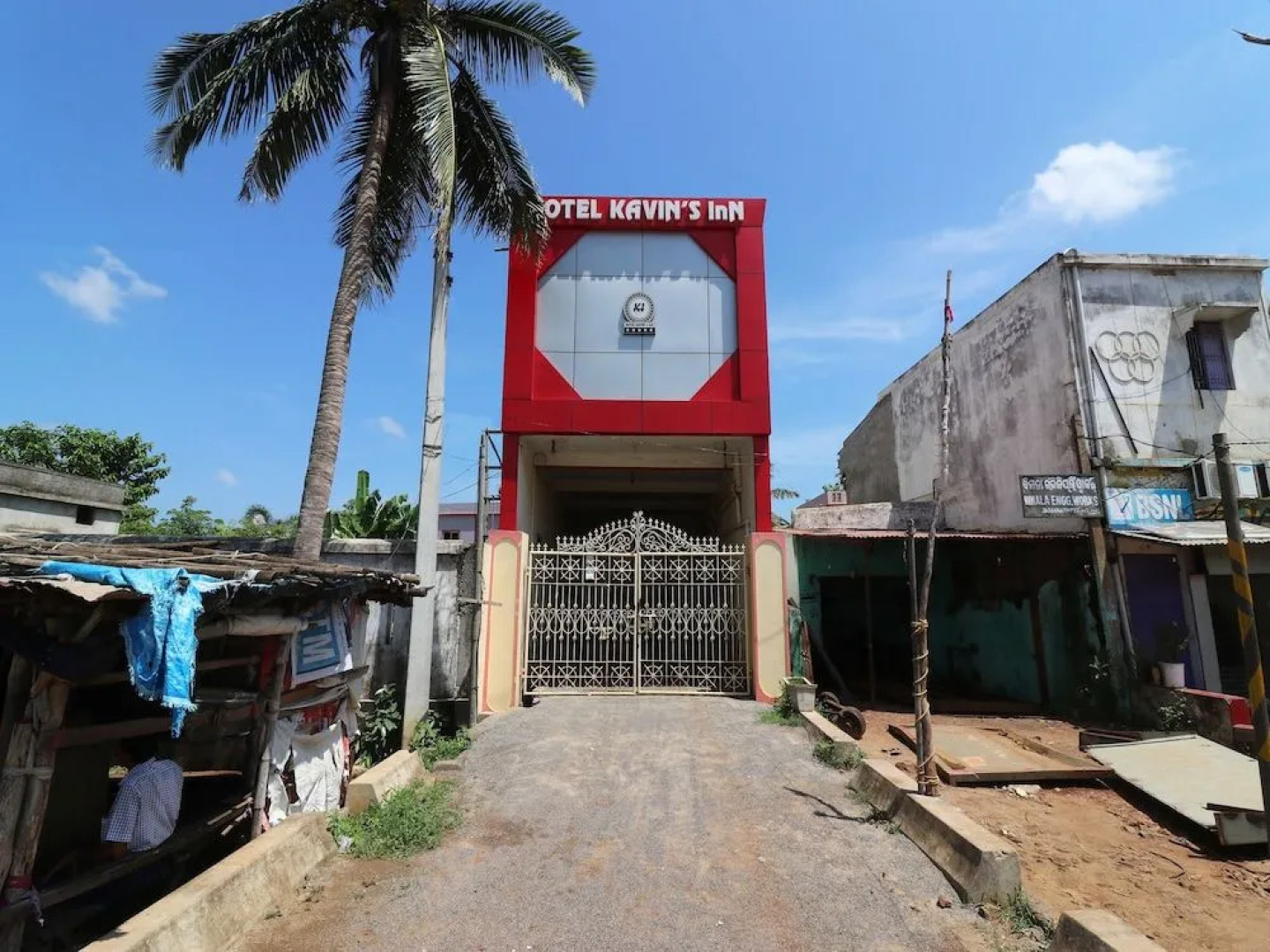 Oyo 42729 Hotel Kavin'S Inn