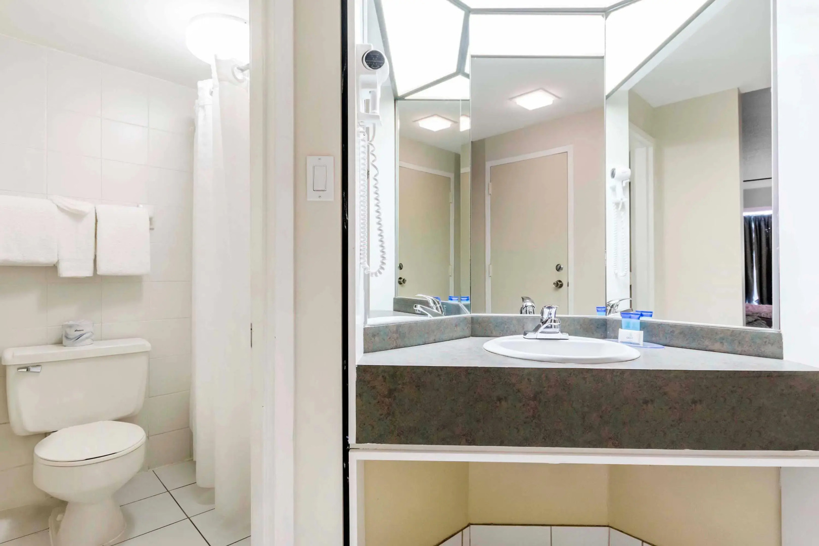 Travelodge by Wyndham Trois-Rivieres