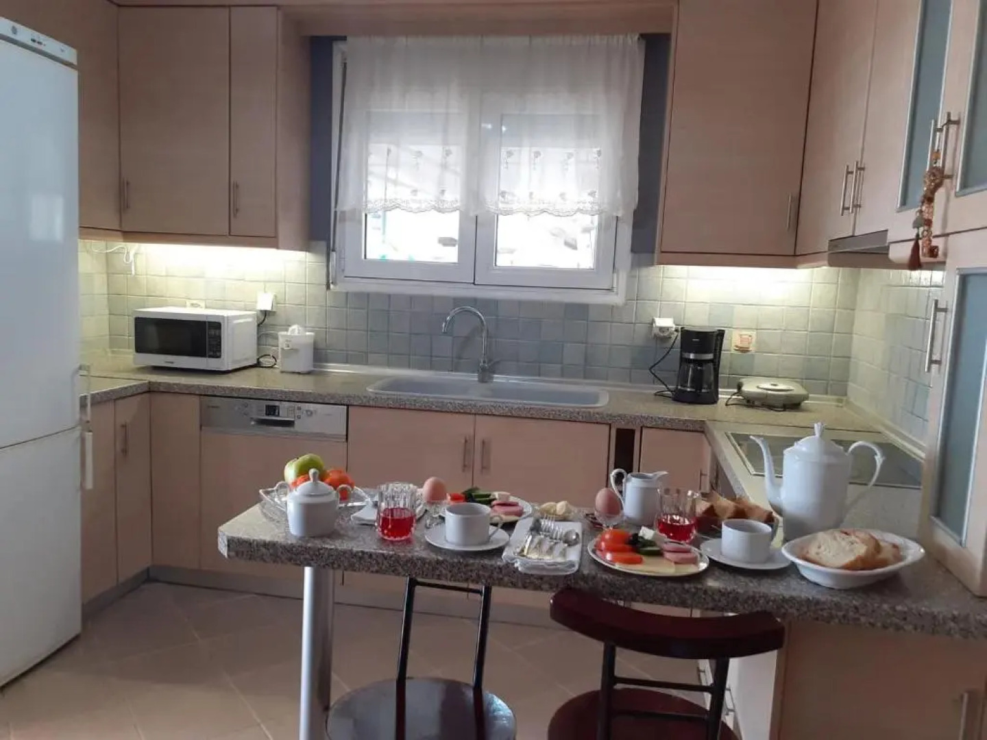 Seaside Deluxe Apartment