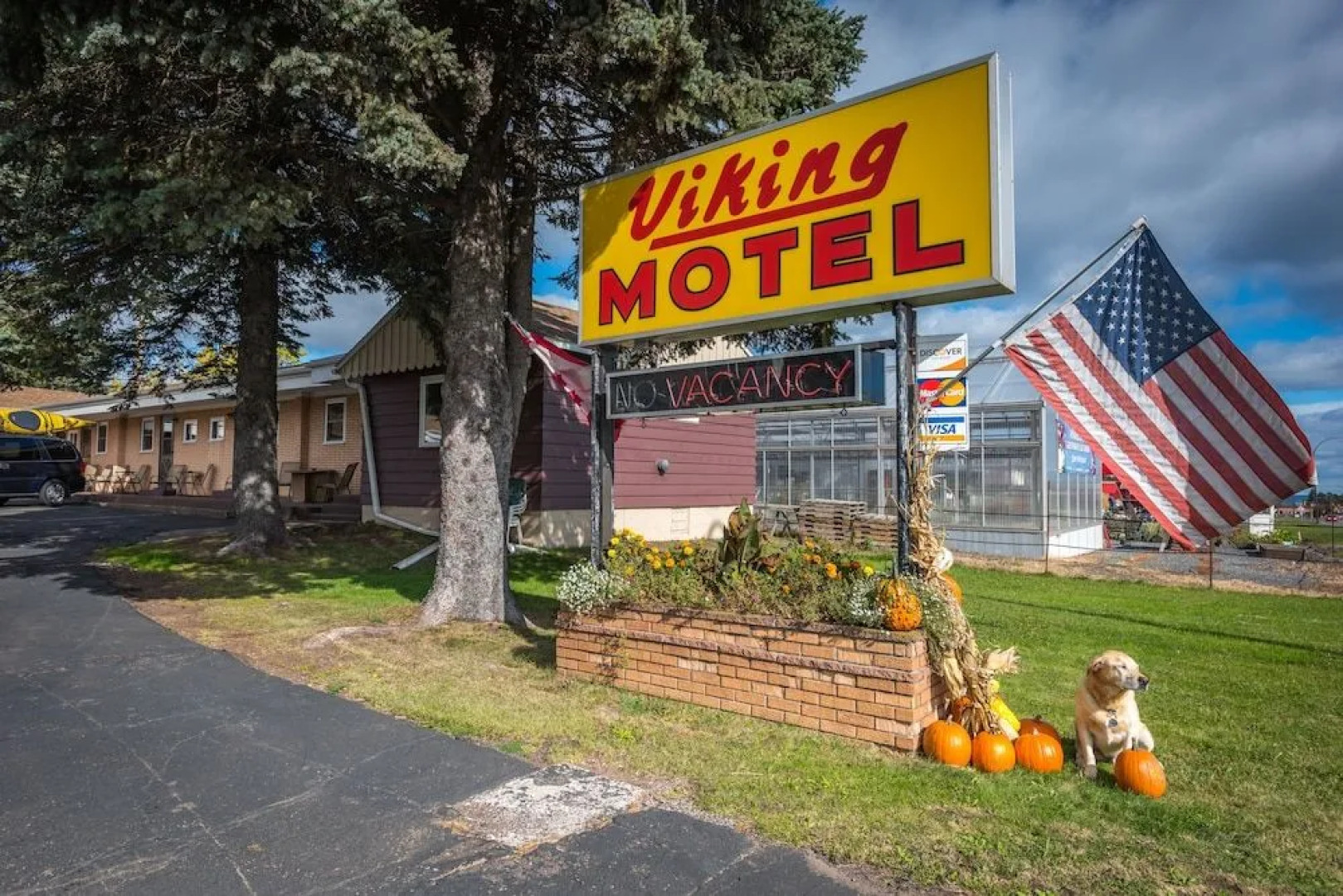 Viking Motel