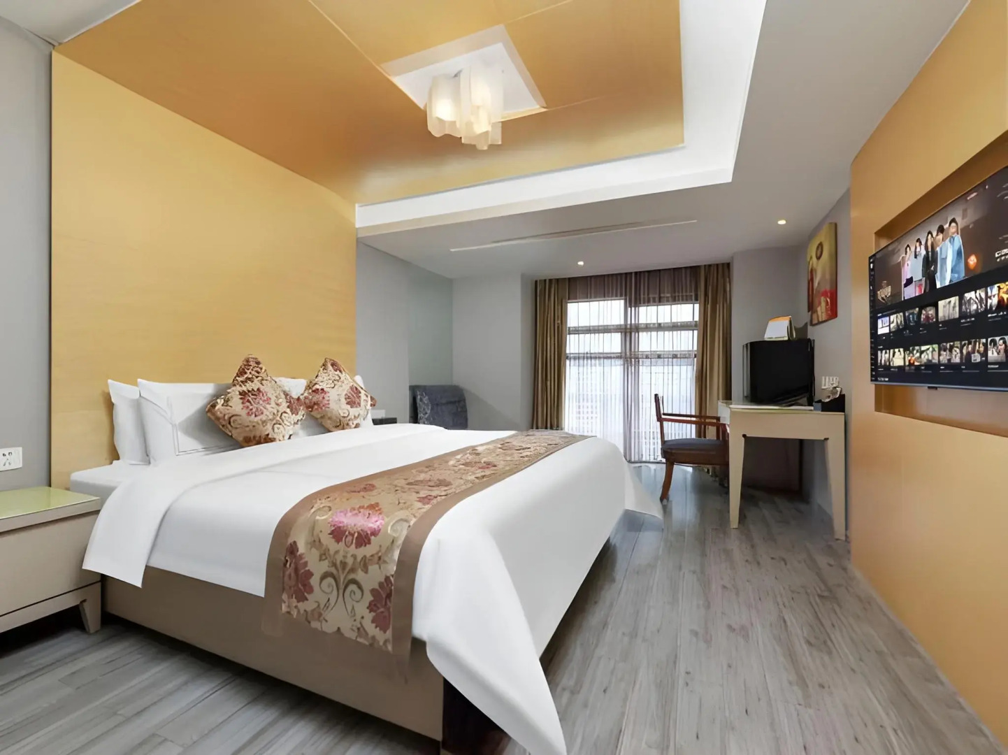 Sun Flower Hotel and Residence