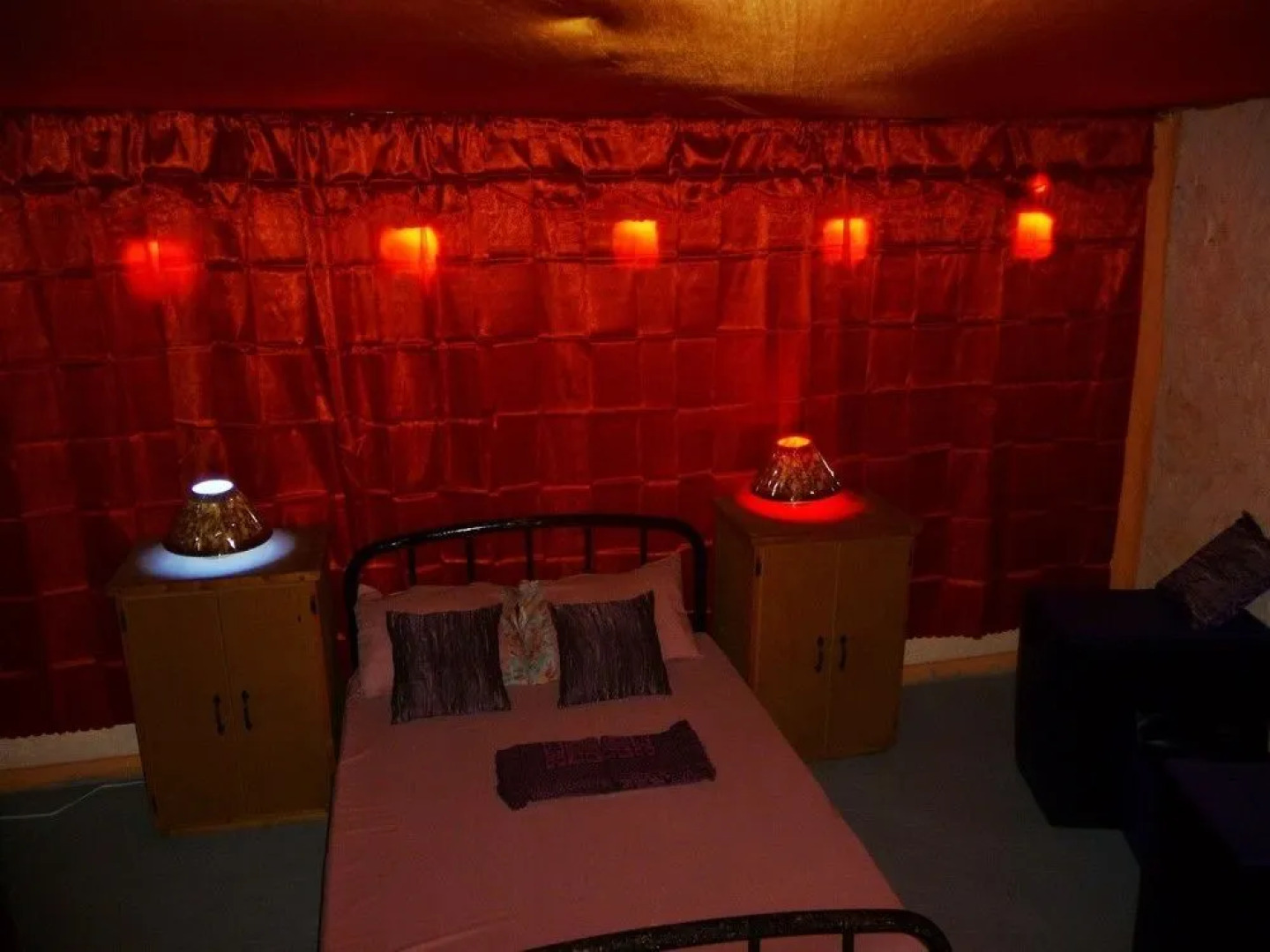 RudeKaiso Mini-Earth Rooms