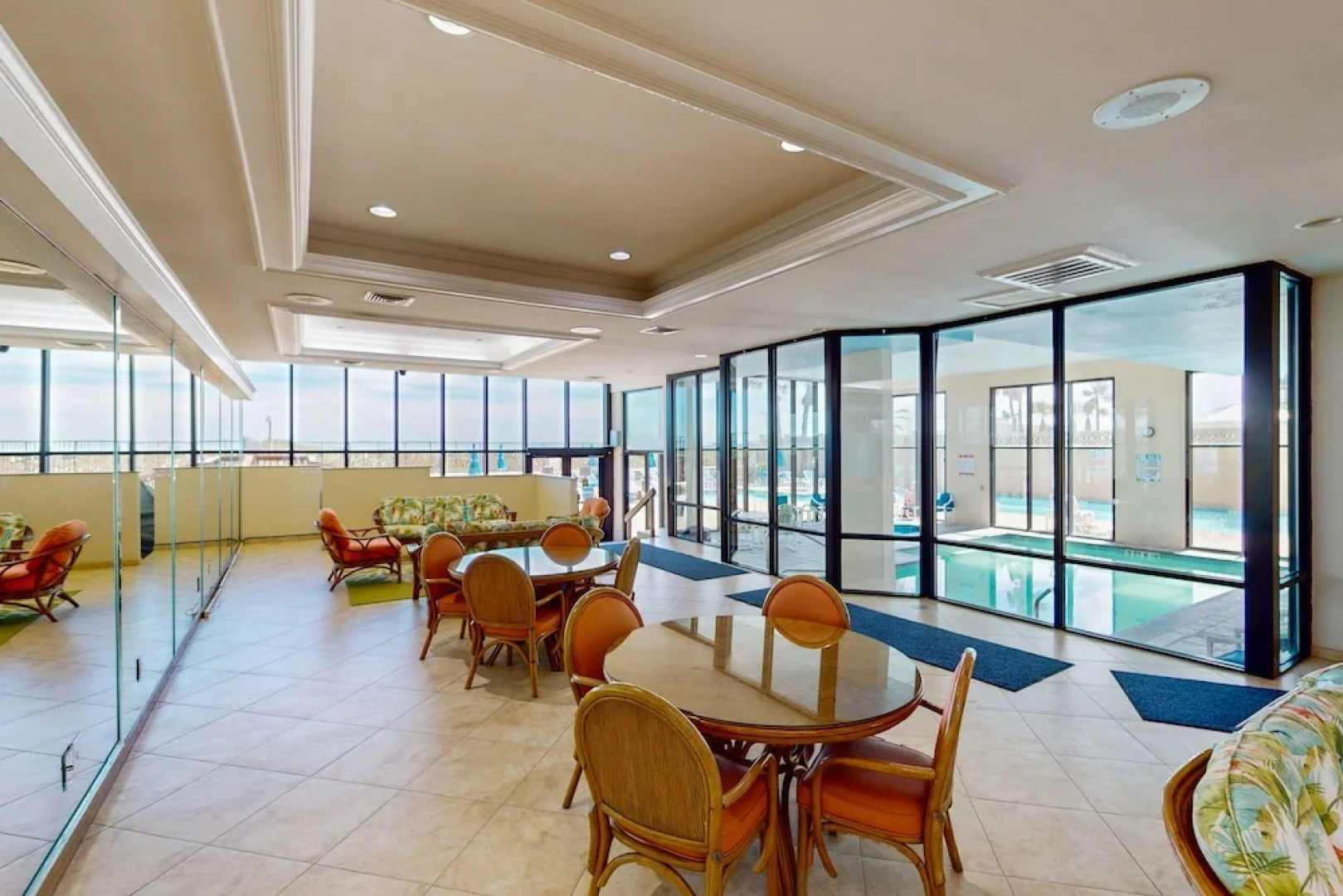 Suntide III Condominiums