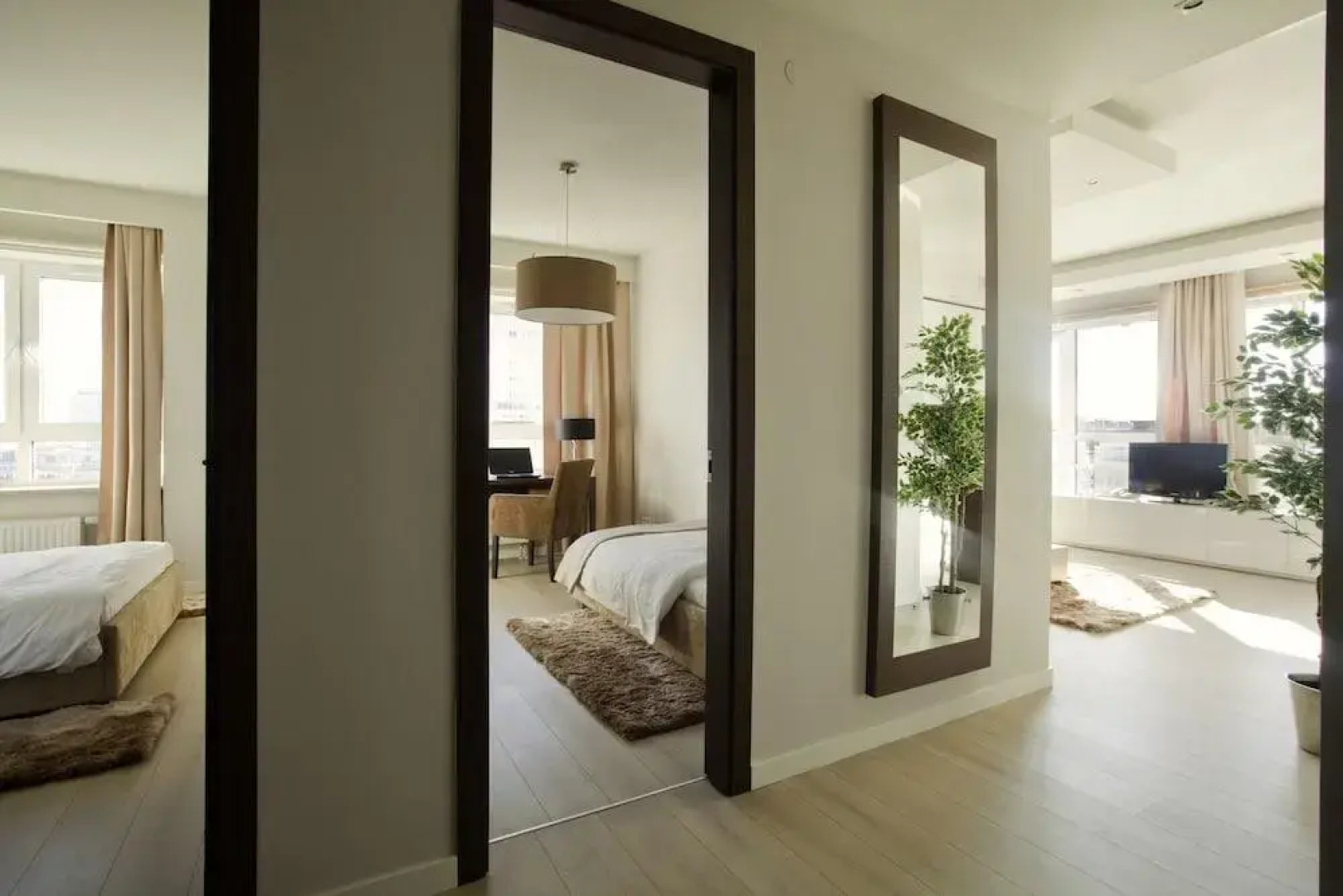 Platinum Towers by Premium Apartments