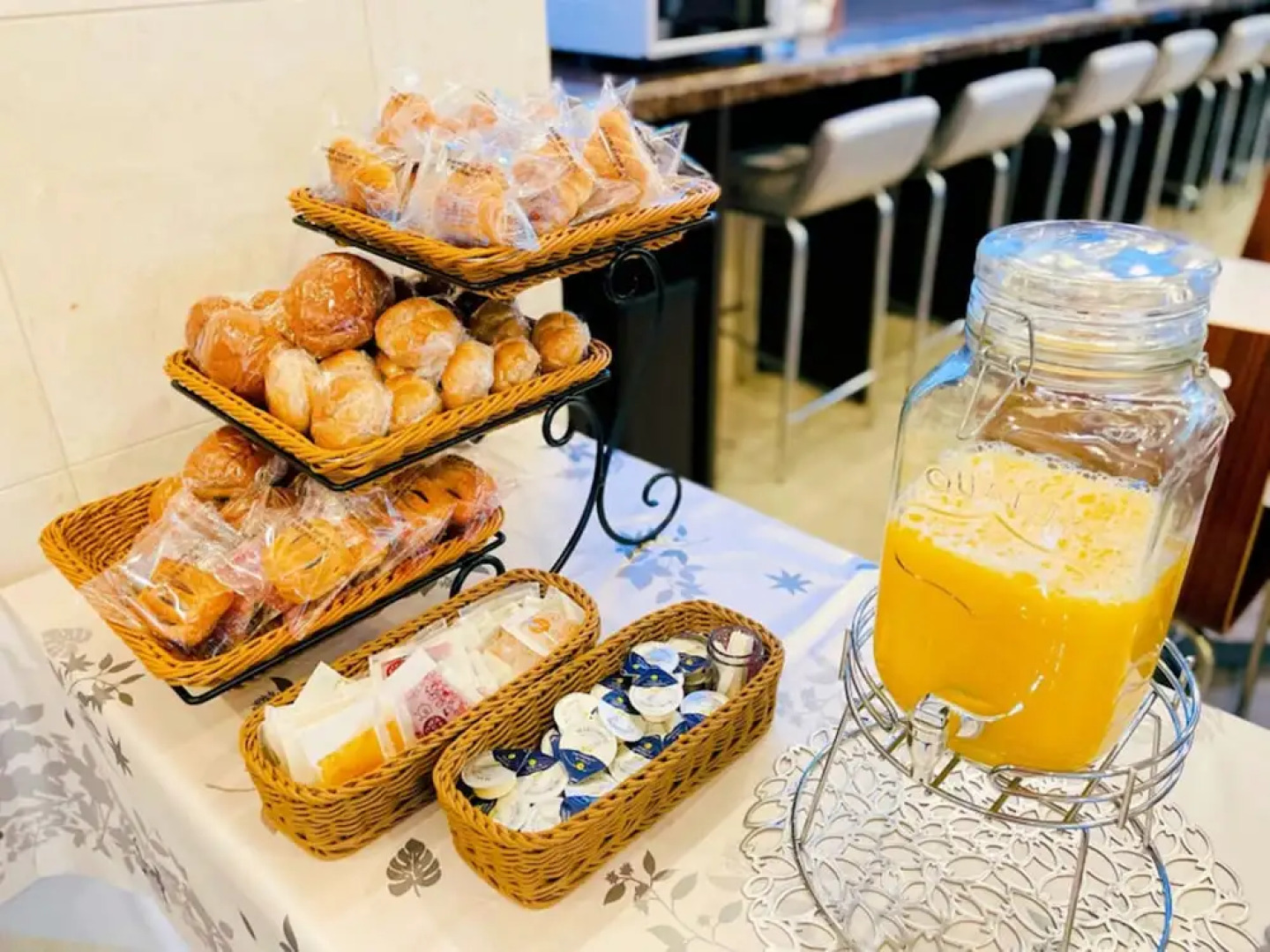 Toyoko Inn Osaka Kadoma-shi Ekimae