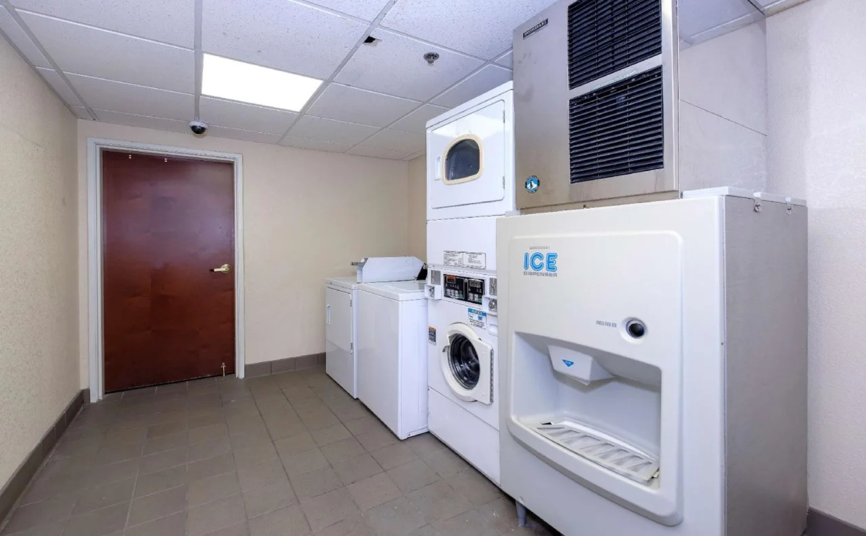 Sleep Inn & Suites California MD