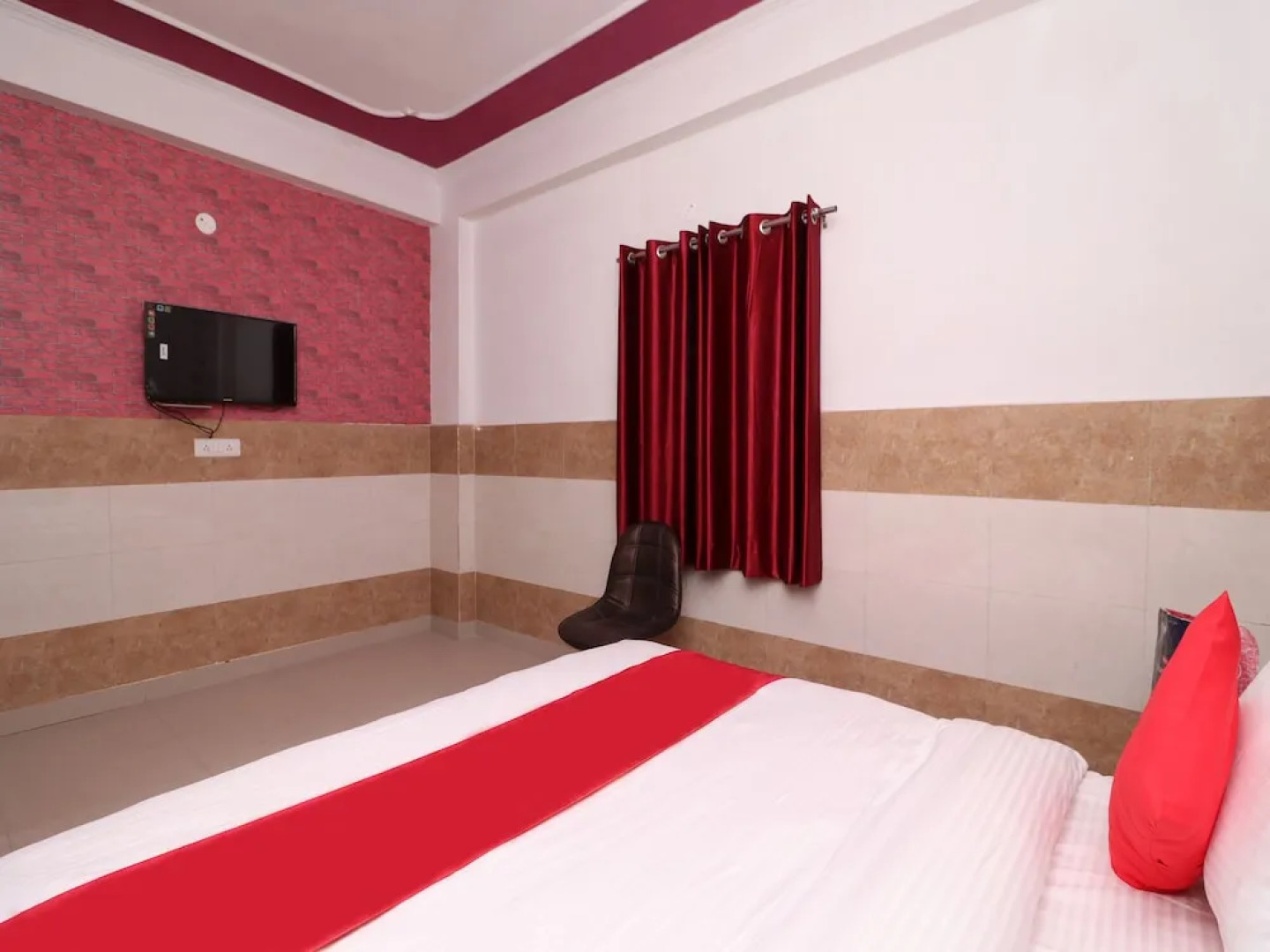 Spot On 33354 Sar Inn