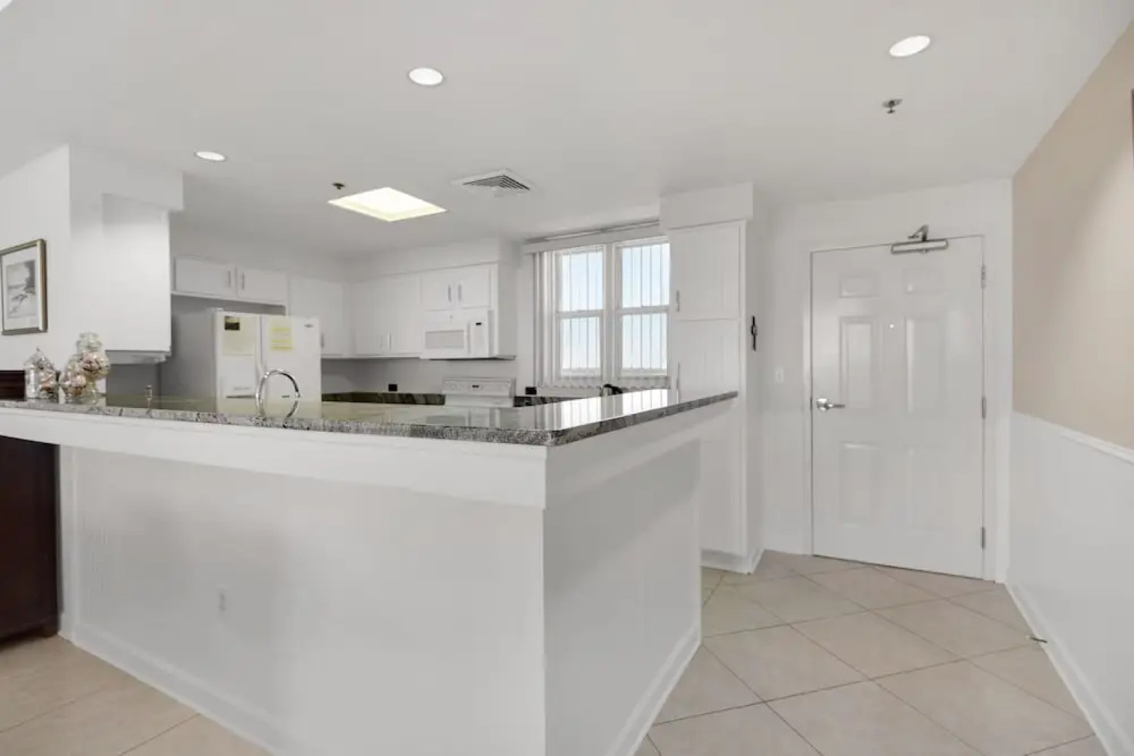 Santa Rosa Towers unit 1402 - Three Bedroom Condo