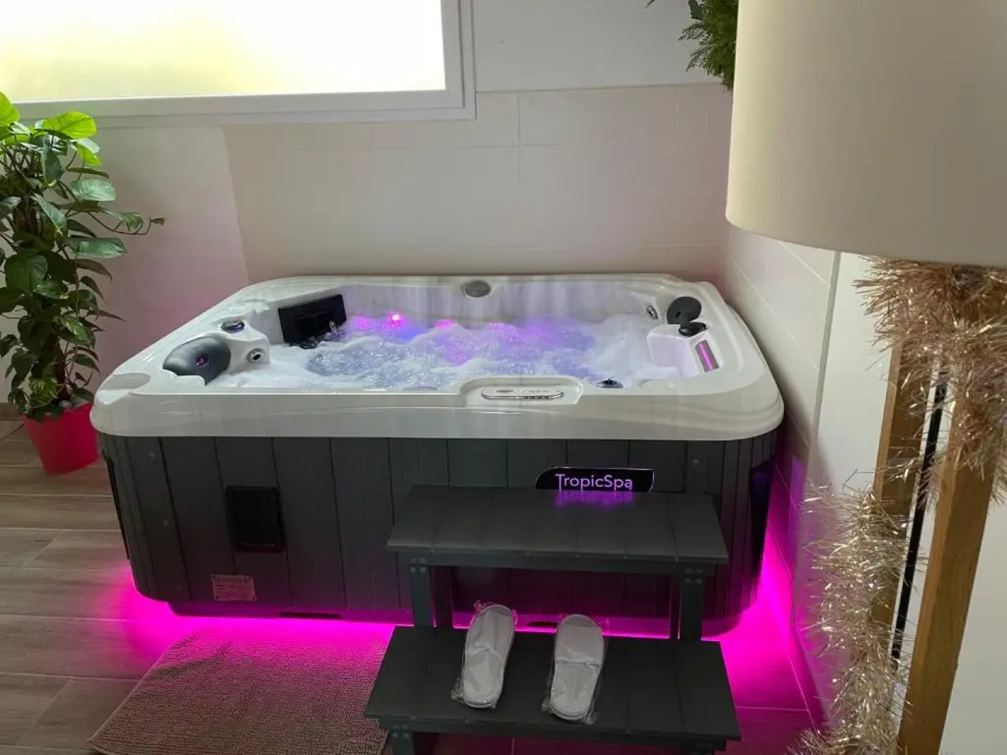 Les Jardins du Castelas by Perier-Provence